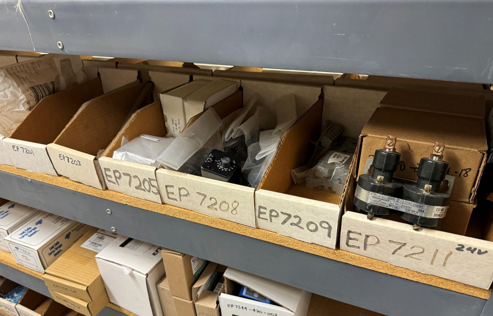 LOT - CONTENTS ONLY OF (1) SHELF, TO INCLUDE: MERCURY CONTACTORS, POWER SUPPLIES, LOAD CELLS,