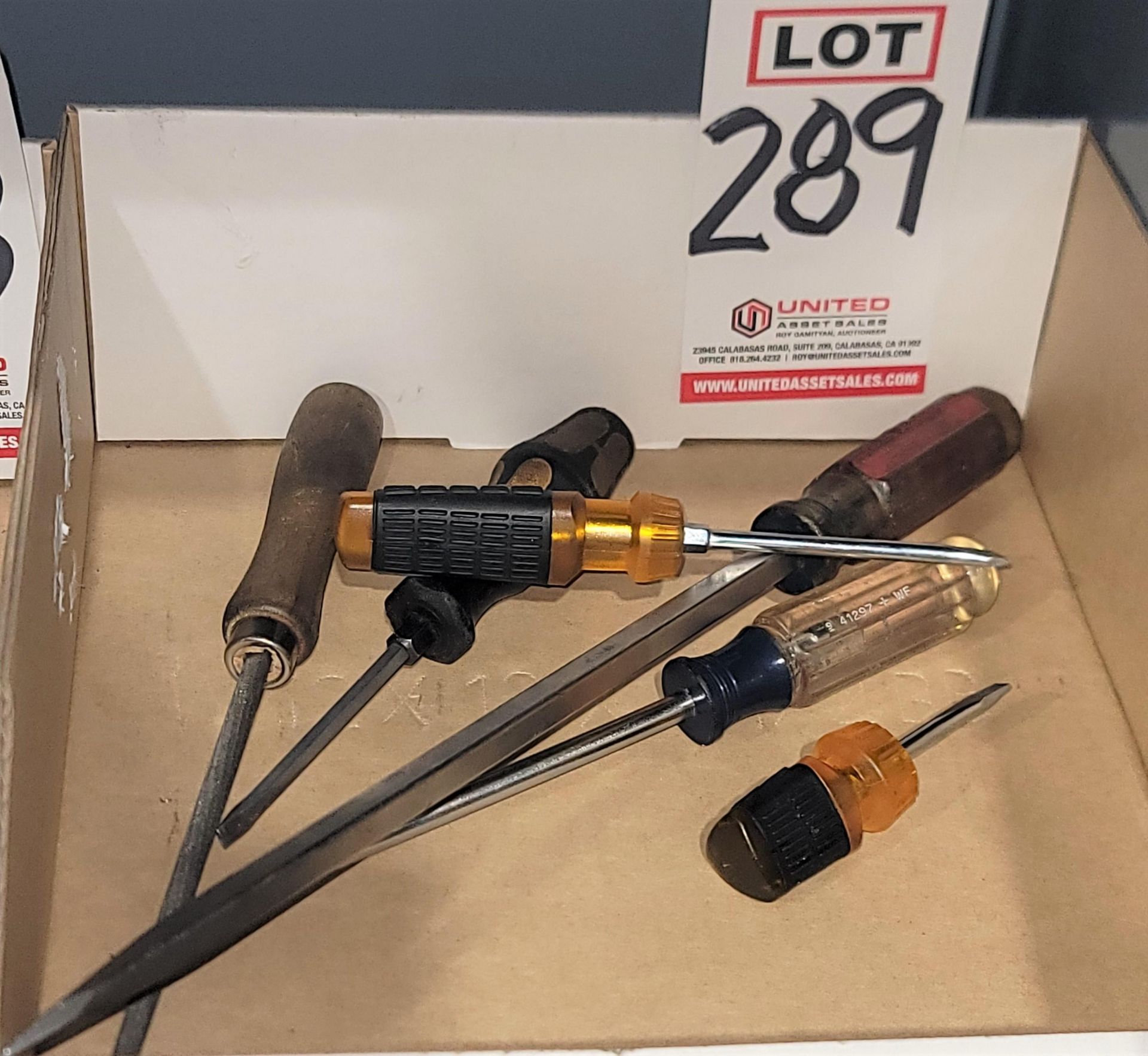 LOT - SCREWDRIVERS