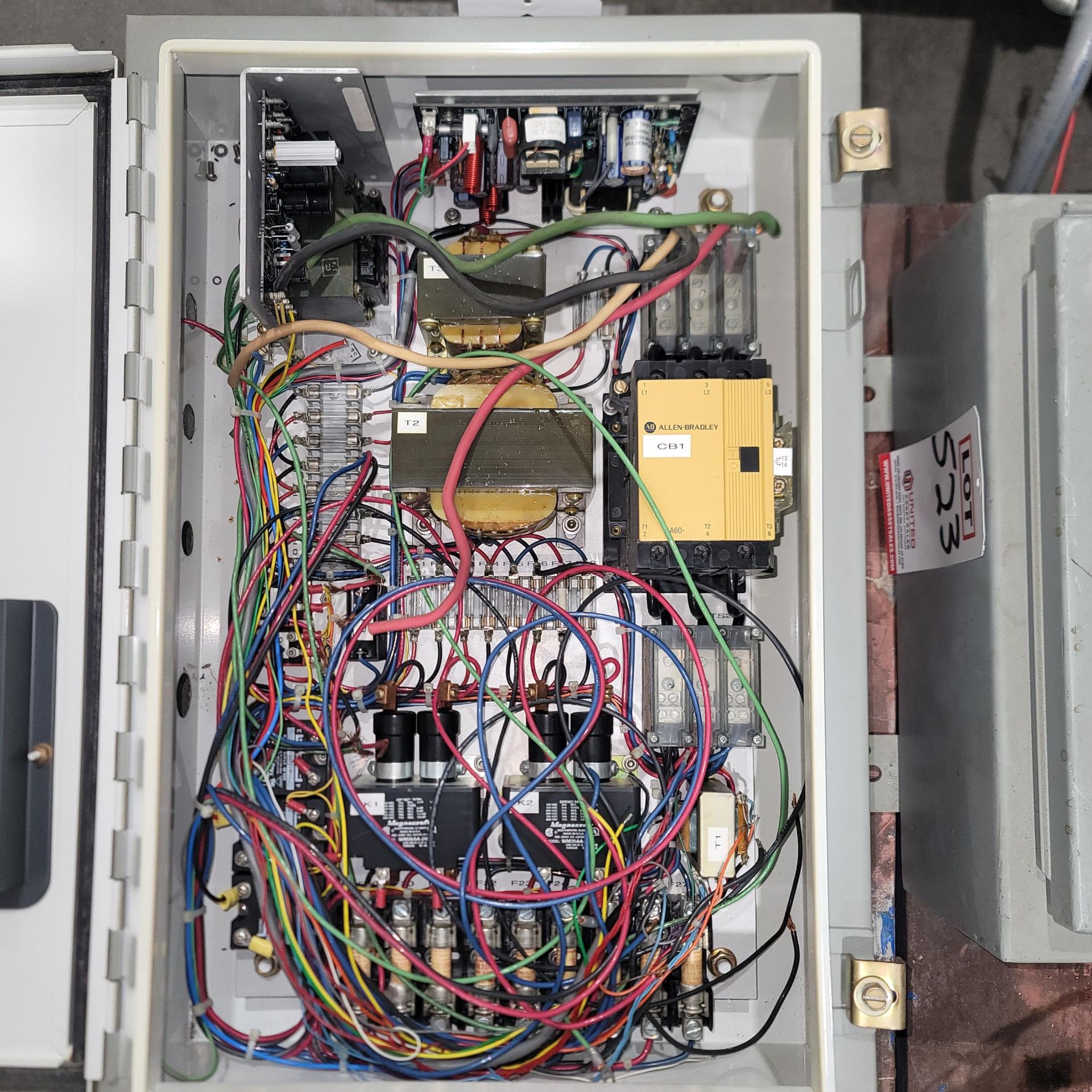 CUSTOM BUILT HIGH POWER ELECTRICAL BOX - Image 2 of 2