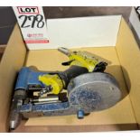 LOT - (2) AIR TOOLS