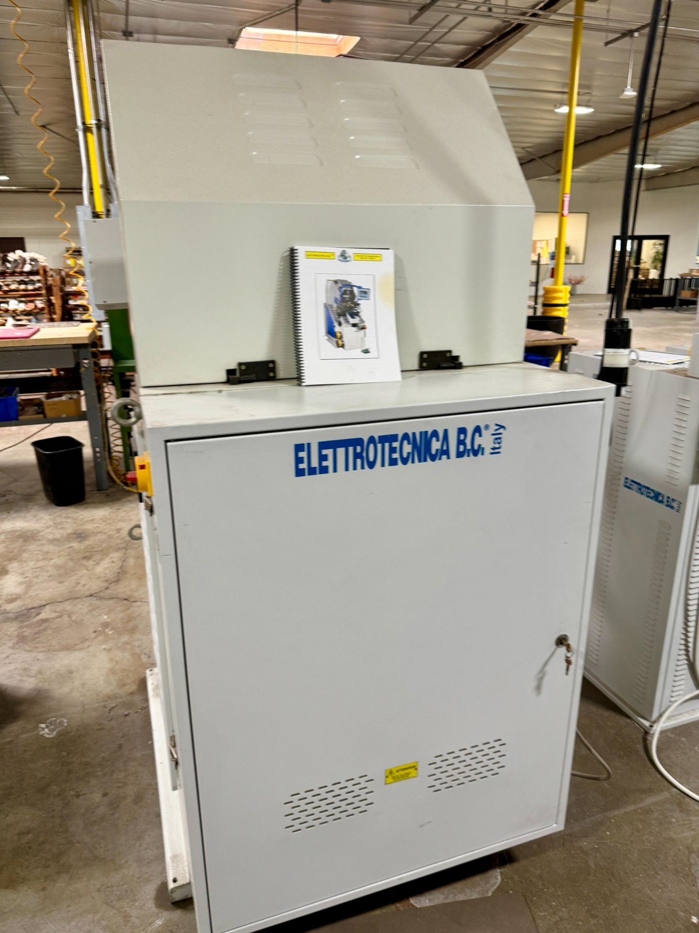 2019 ELETTROTECNICA B.C. AUTO GLUE PULL OVER LASTING MACHINE, MODEL 700, TOUCH SCREEN CONTROL, - Image 10 of 18