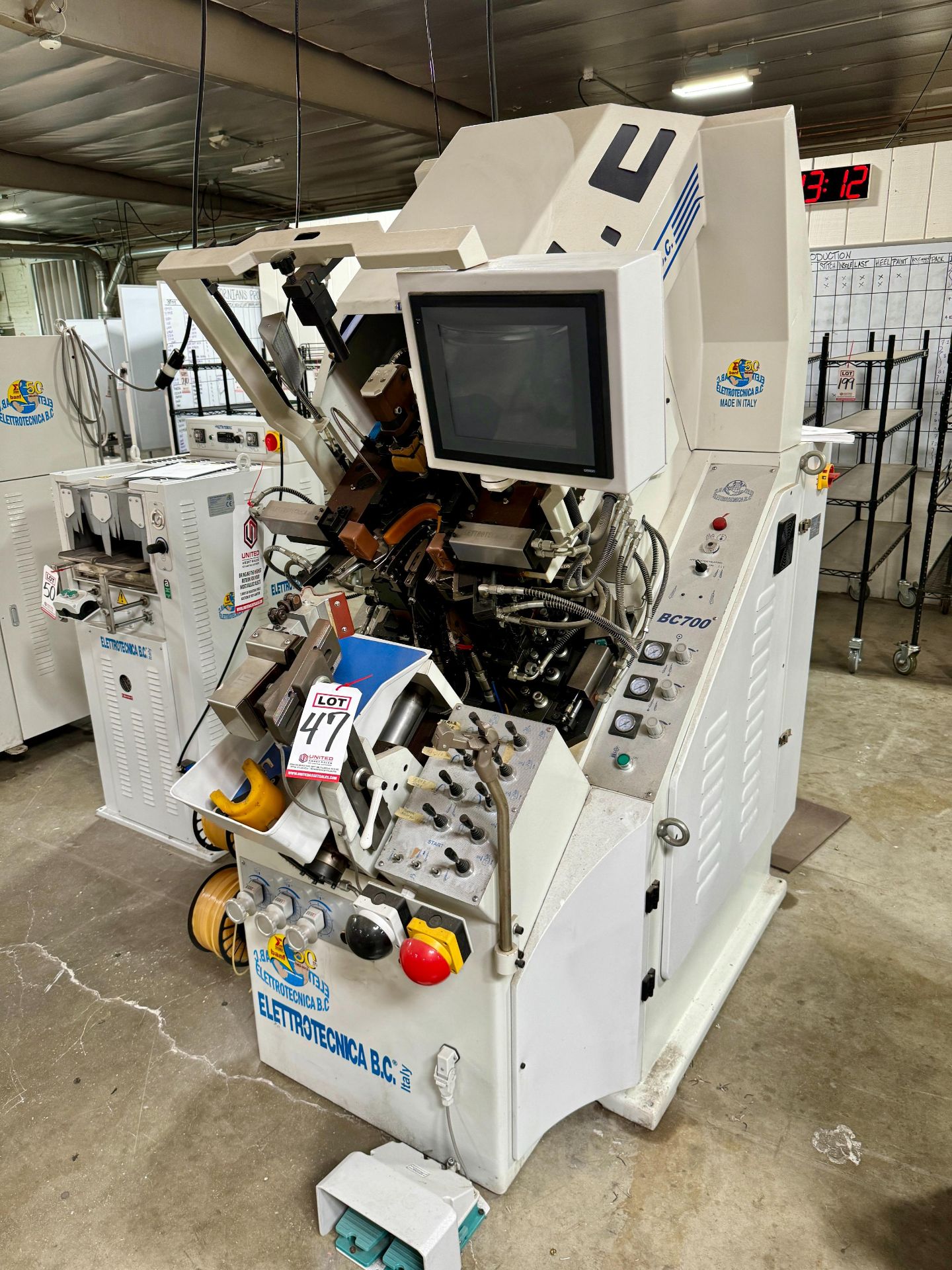 2019 ELETTROTECNICA B.C. AUTO GLUE PULL OVER LASTING MACHINE, MODEL 700, TOUCH SCREEN CONTROL, - Image 2 of 18