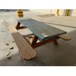 WOOD PICNIC TABLE