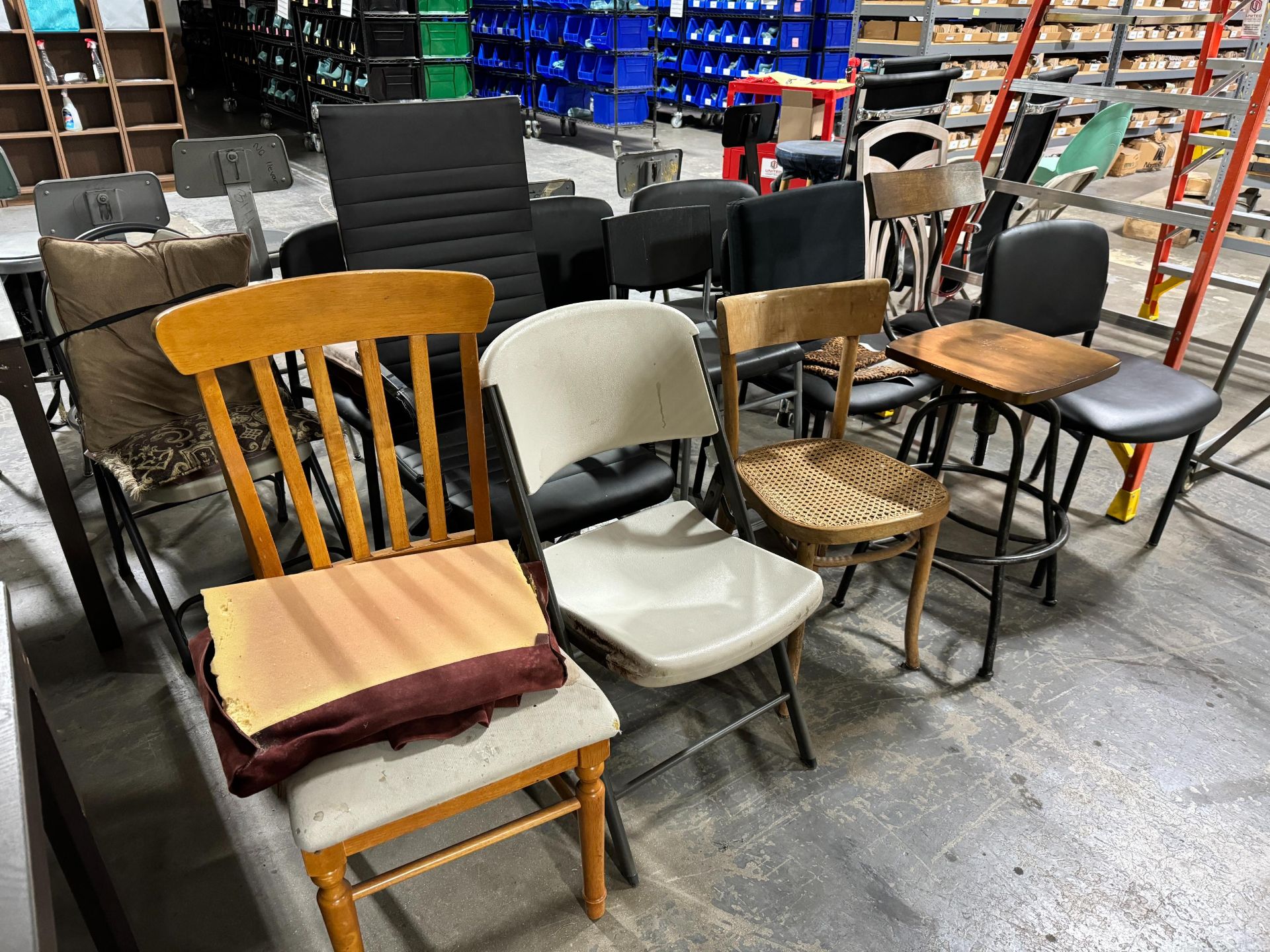 LOT - ASSORTED CHAIRS