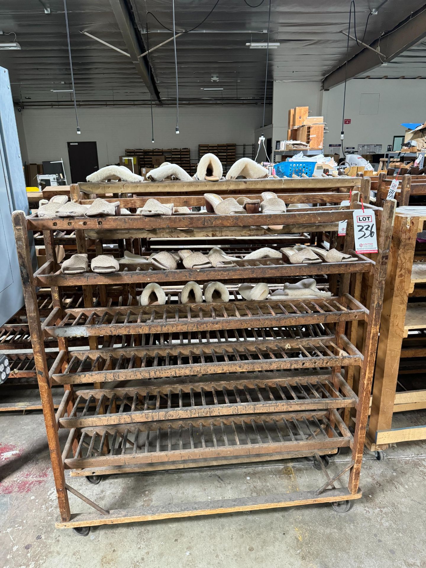 LOT - ROLLING SHOE RACKS, CONTENTS NOT INCLUDED - Image 6 of 7