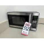 BLACK & DECKER MICROWAVE