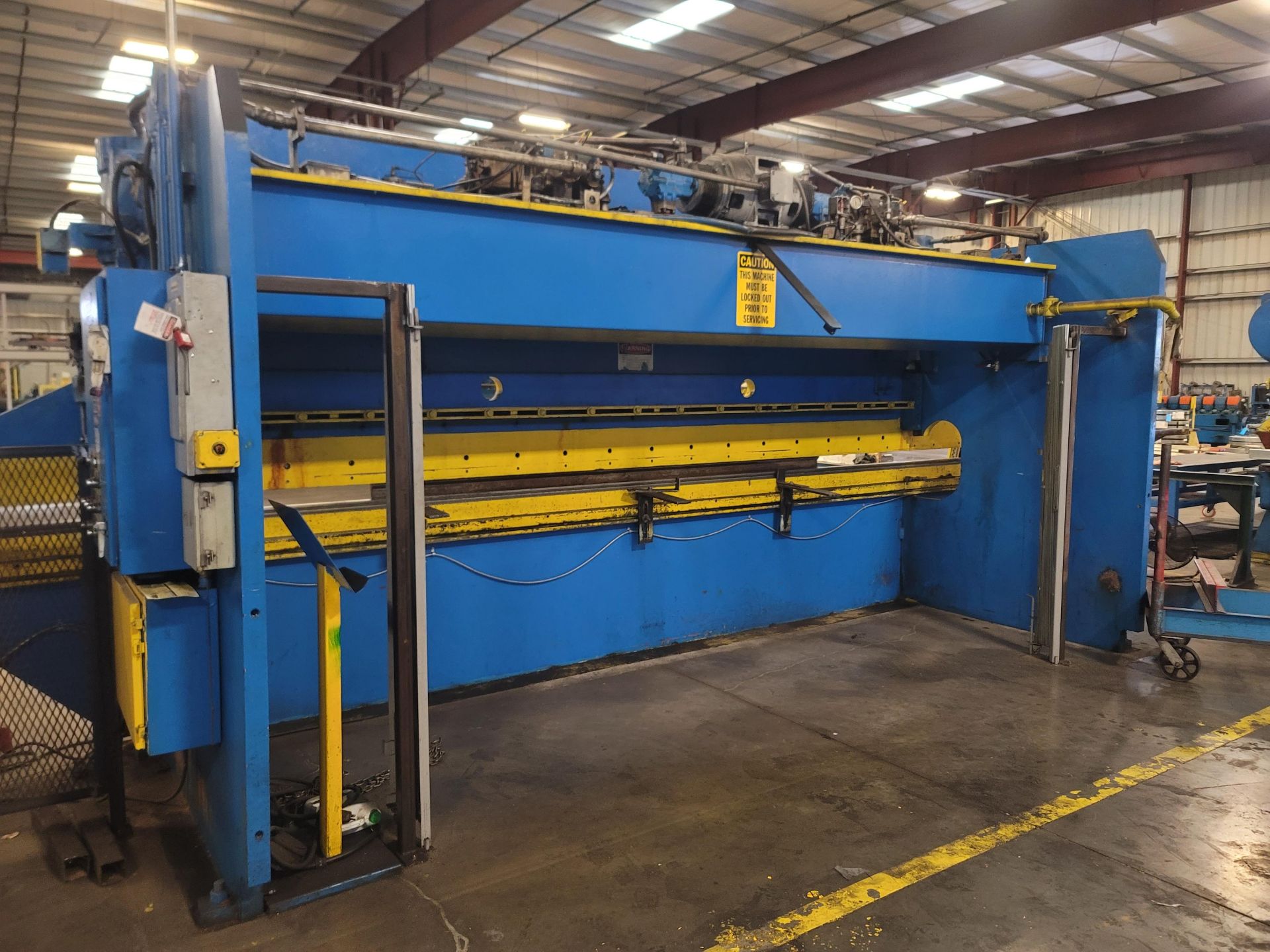 PACIFIC K175-21 PRESS BRAKE, 3/16" X 21', HYDRAULIC, PROTECH EAGLE EYE GUARDING SYSTEM, S/N 8902 - Image 6 of 12