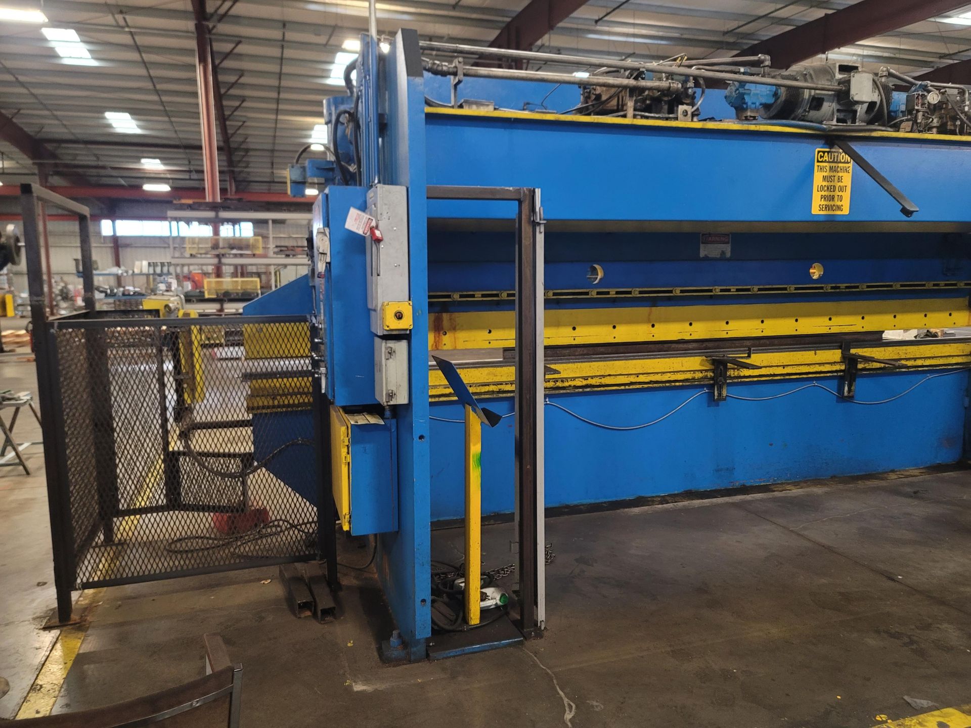 PACIFIC K175-21 PRESS BRAKE, 3/16" X 21', HYDRAULIC, PROTECH EAGLE EYE GUARDING SYSTEM, S/N 8902 - Image 7 of 12