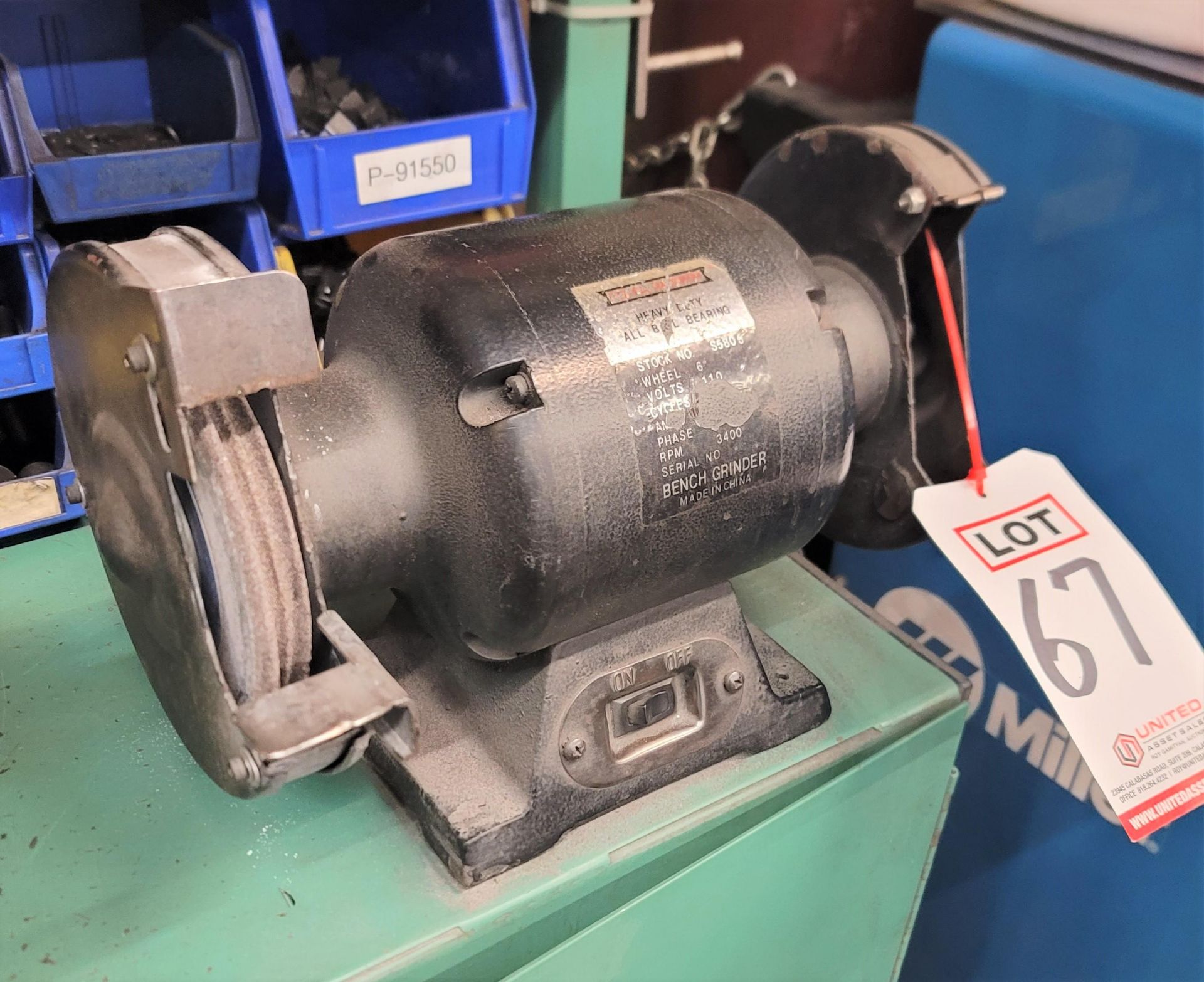 CENTRAL MACHINERY 6" DOUBLE END GRINDER