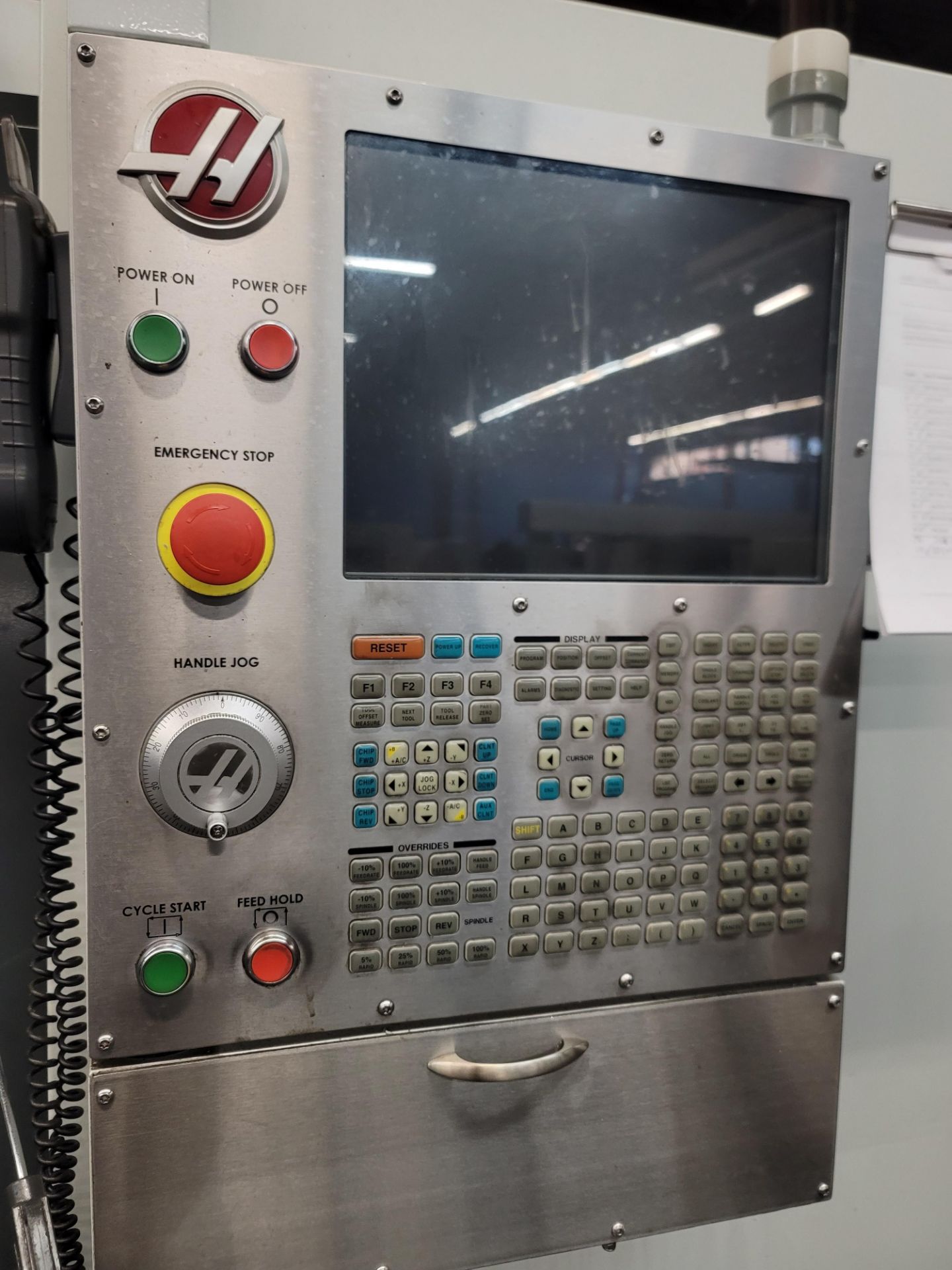 2017 HAAS VF-9/40 VERTICAL MACHINING CENTER, XYZ TRAVELS: 84" X 40" X 30", 84" X 36" TABLE, 8100 RPM - Image 14 of 28