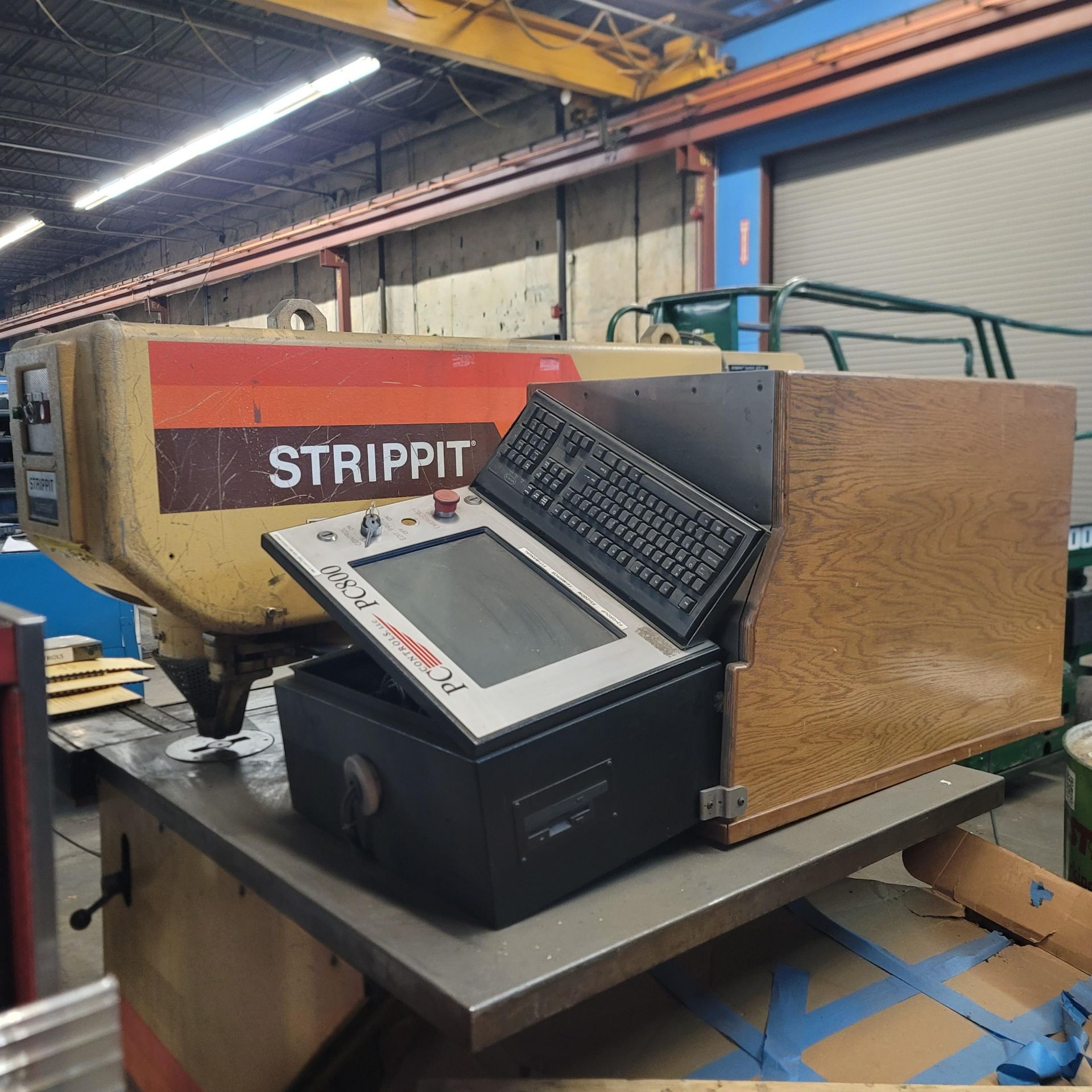 STRIPPIT SUPER 30/30 AG SINGLE-STATION PUNCH PRESS, CAT. NO. 107920 004, S/N 2240082589, PC CONTROLS - Image 3 of 10