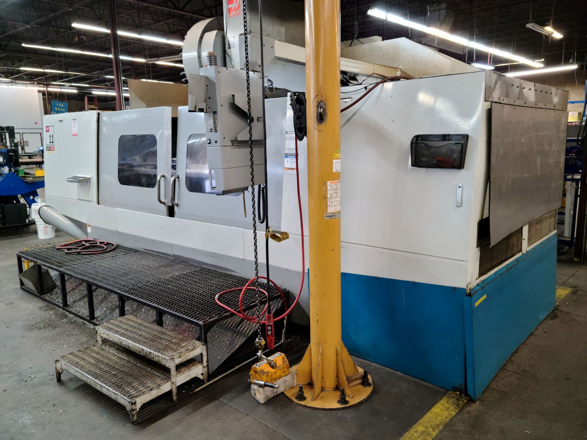 2004 HAAS VF-11B/40 VERTICAL MACHINING CENTER, XYZ TRAVELS: 120" X 40" X 30", 120" X 28" TABLE, 7500 - Image 6 of 19