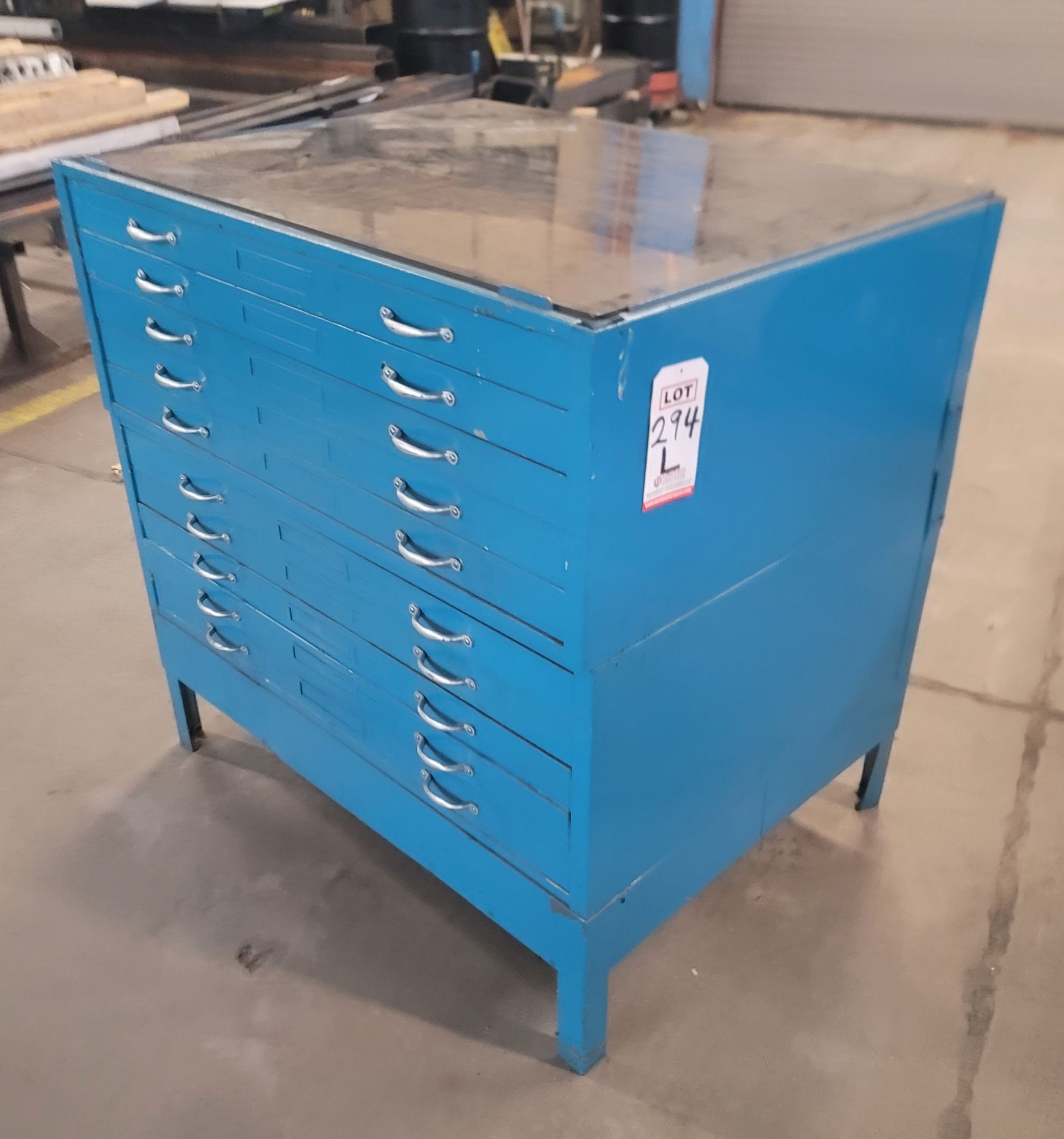 10-DRAWER TOOLING CABINET, 43" X 33" X 43" HT, CONTENTS NOT INCLUDED