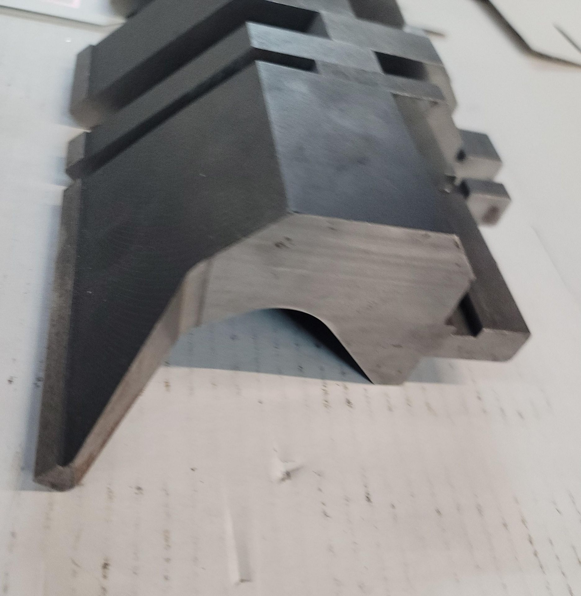 LOT - PRESS BRAKE DIES - Image 2 of 3