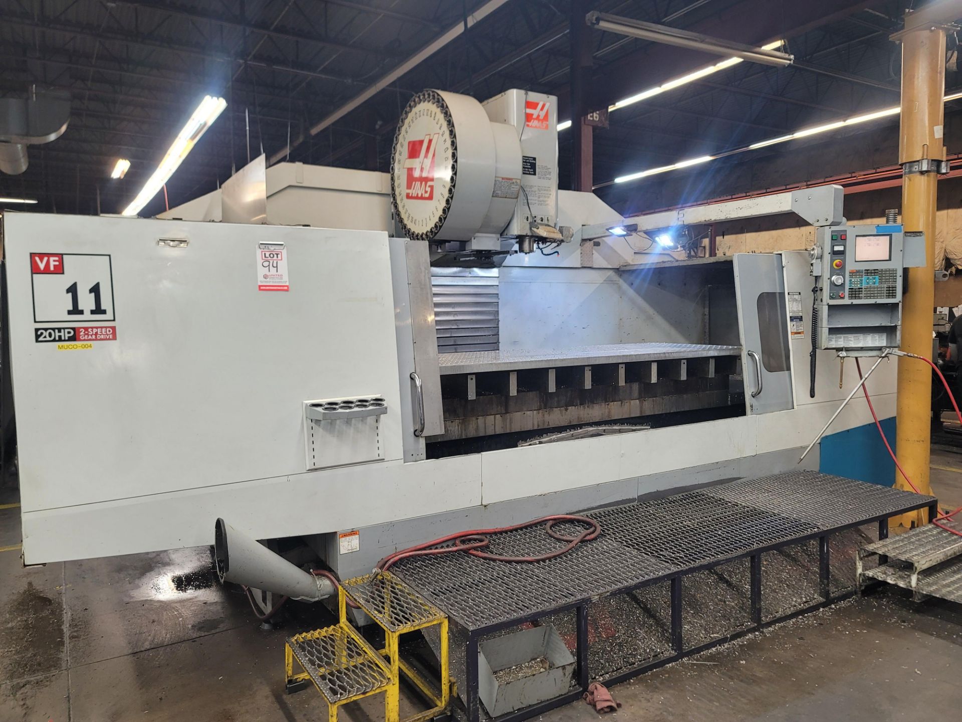 2004 HAAS VF-11B/40 VERTICAL MACHINING CENTER, XYZ TRAVELS: 120" X 40" X 30", 120" X 28" TABLE, 7500 - Image 4 of 19