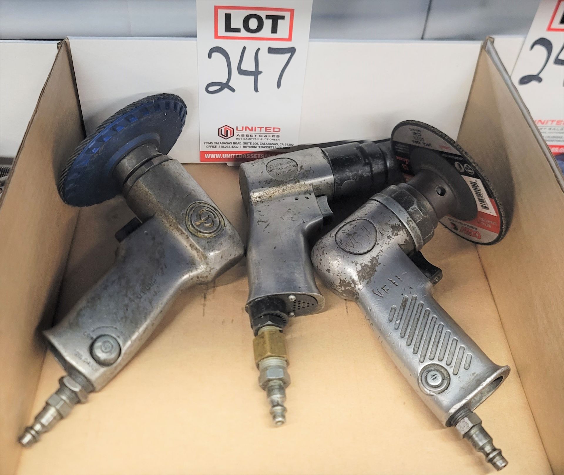 LOT - (3) PNEUMATIC TOOLS: (1) DRILL AND (2) 4-1/2" PISTOL-GRIP GRINDERS