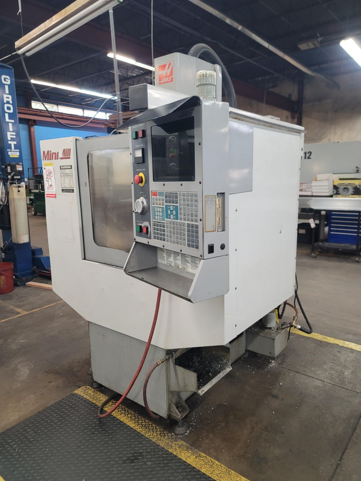 2001 HAAS MINI MILL VERTICAL MACHINING CENTER, XYZ TRAVELS: 16" X 12" X 10", 28" X 12" TABLE, 10- - Image 2 of 11