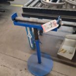 19" ROLLER MATERIAL STAND, ADJUSTABLE HEIGHT