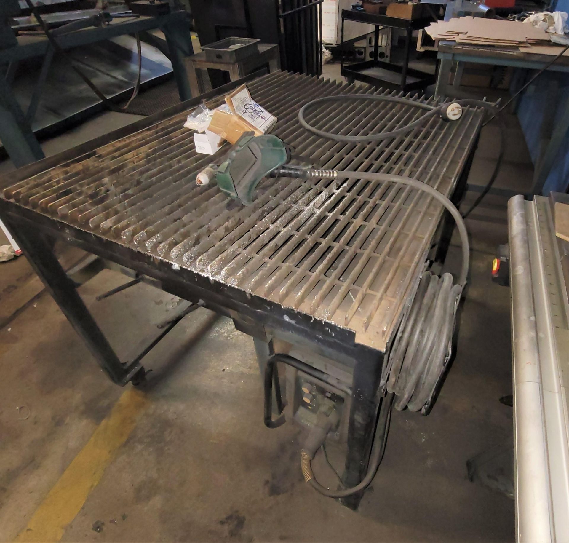 PLASMA TABLE, 4' X 39", W/ VICTOR CUTMASTER 52 PLASMA CUTTER AND FAN, TABLE IS ON CASTERS - Image 7 of 7