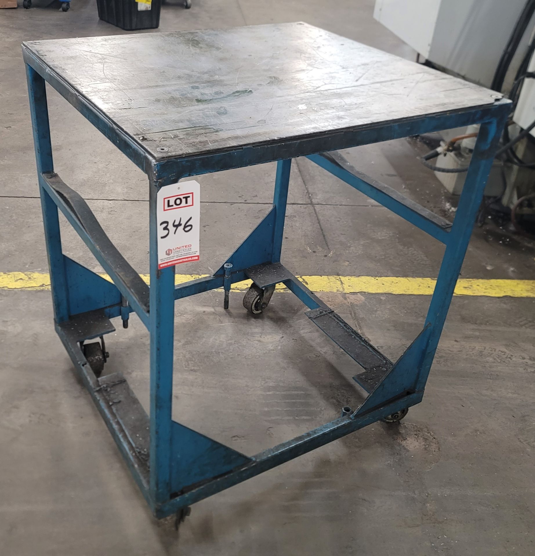 SHOP CART, HEAVY DUTY, 34" X 31" X 39" HT