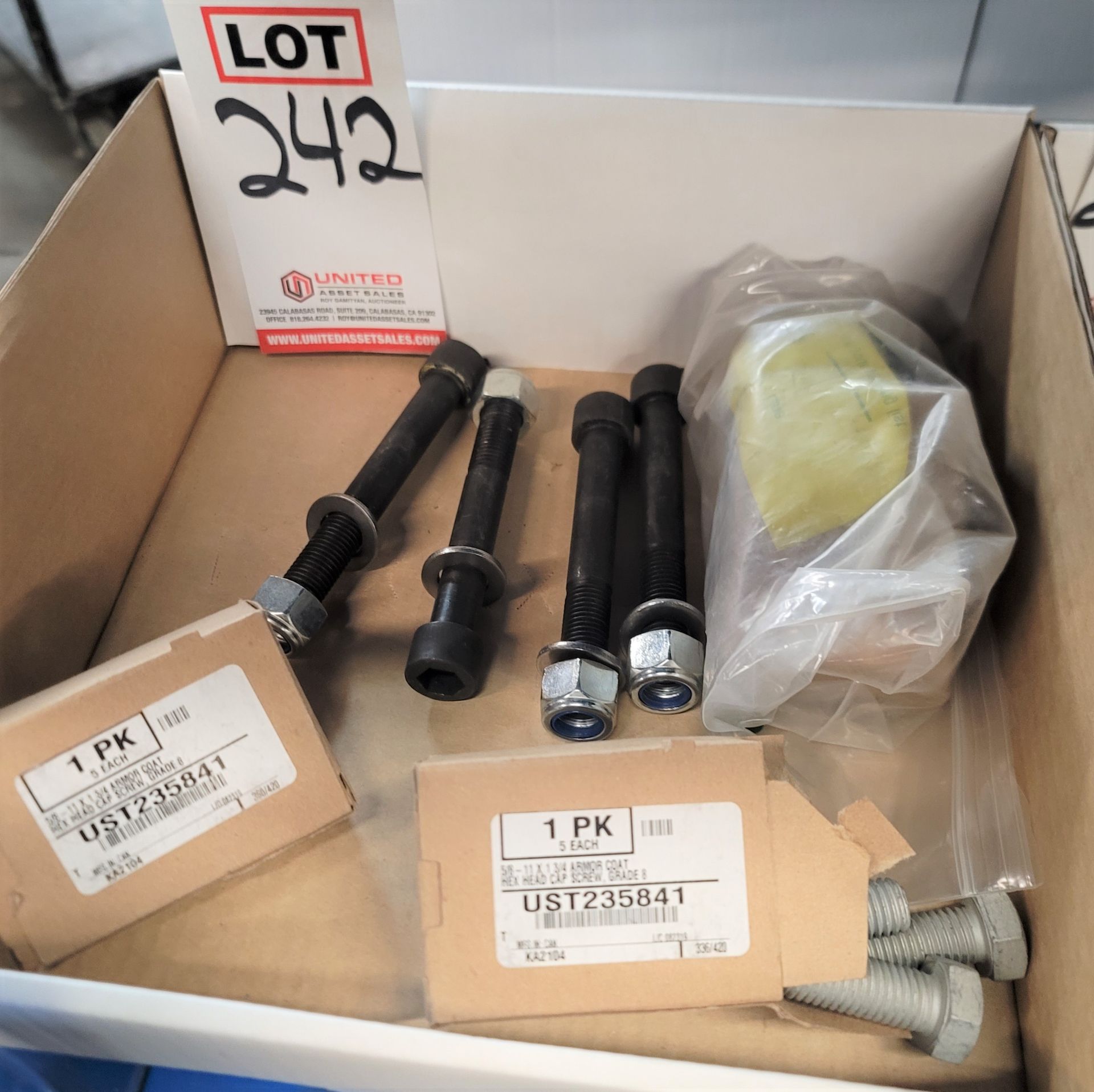 LOT - CAP SCREWS, BOLTS, ETC.