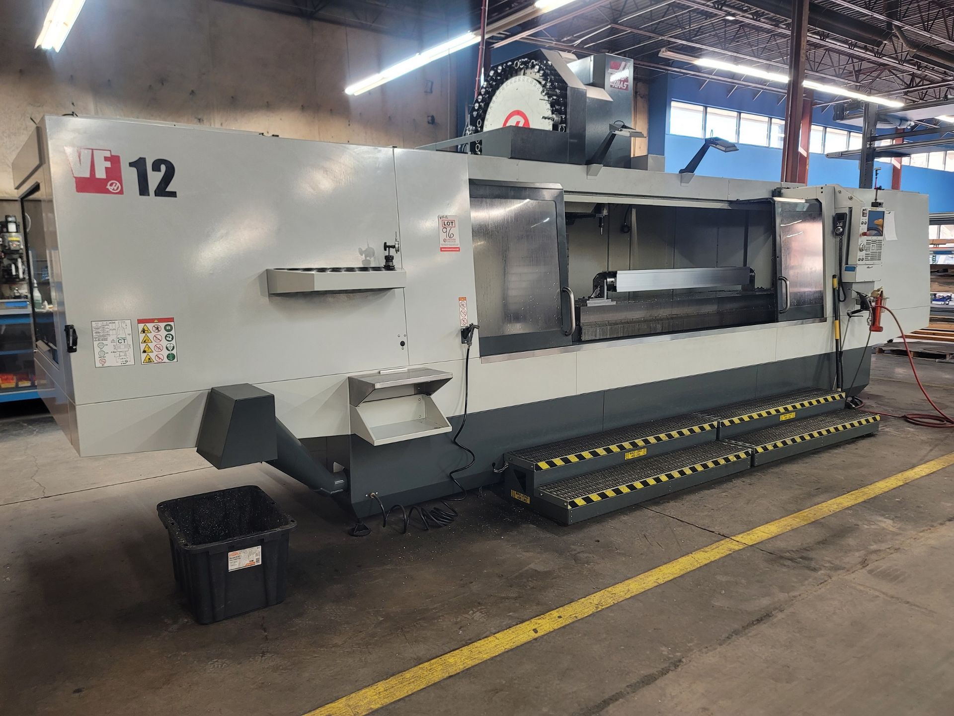 2021 HAAS VF-12/40 VERTICAL MACHINING CENTER, XYZ TRAVELS: 150" X 32" X 30", 150" X 28" TABLE, - Image 3 of 27