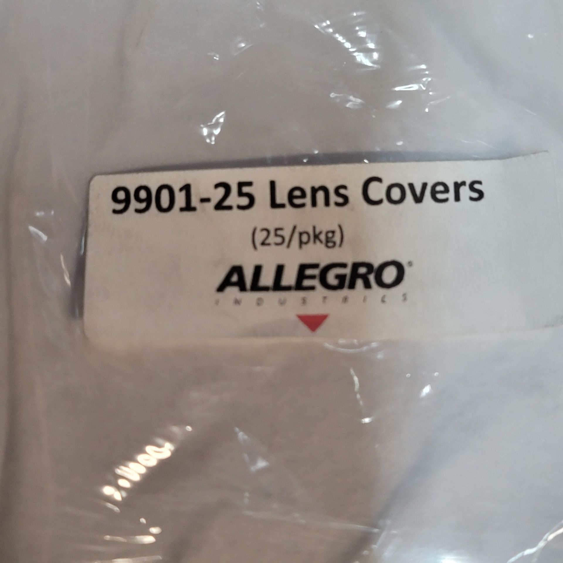 LOT - PAINTING SUPPLIES: (4) RESPIRATORS, (24) MSA GME-P100 CARTRIDGES, (6) 3M 6004 AMMONIA - Image 4 of 9