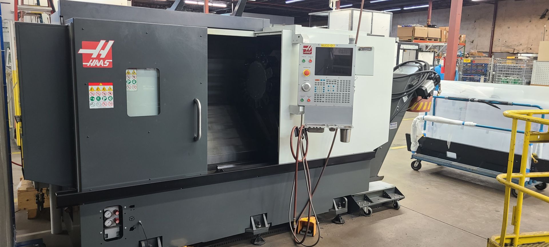 2021 HAAS ST-35Y CNC TURNING CENTER, LIVE MILLING, 12" CHUCK, MAX PART SWING 21" - Image 17 of 21