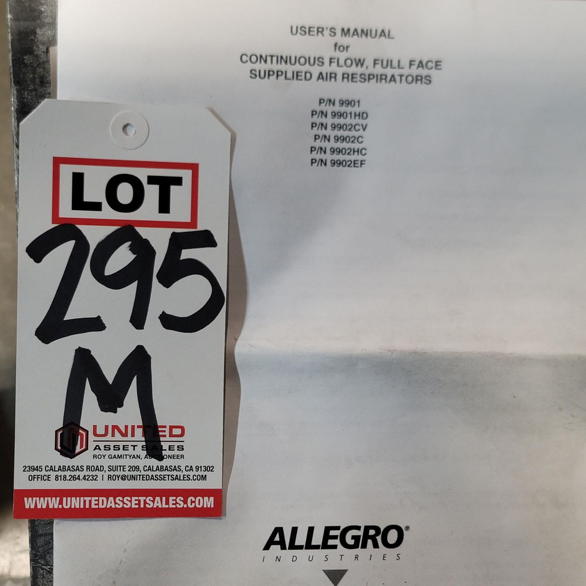 LOT - ALLEGRO CONTINUOUS FLOW FULL FACE SUPPLIED AIR RESPIRATOR, W/ GAST MODEL 0523-534-G588NDX - Image 2 of 6