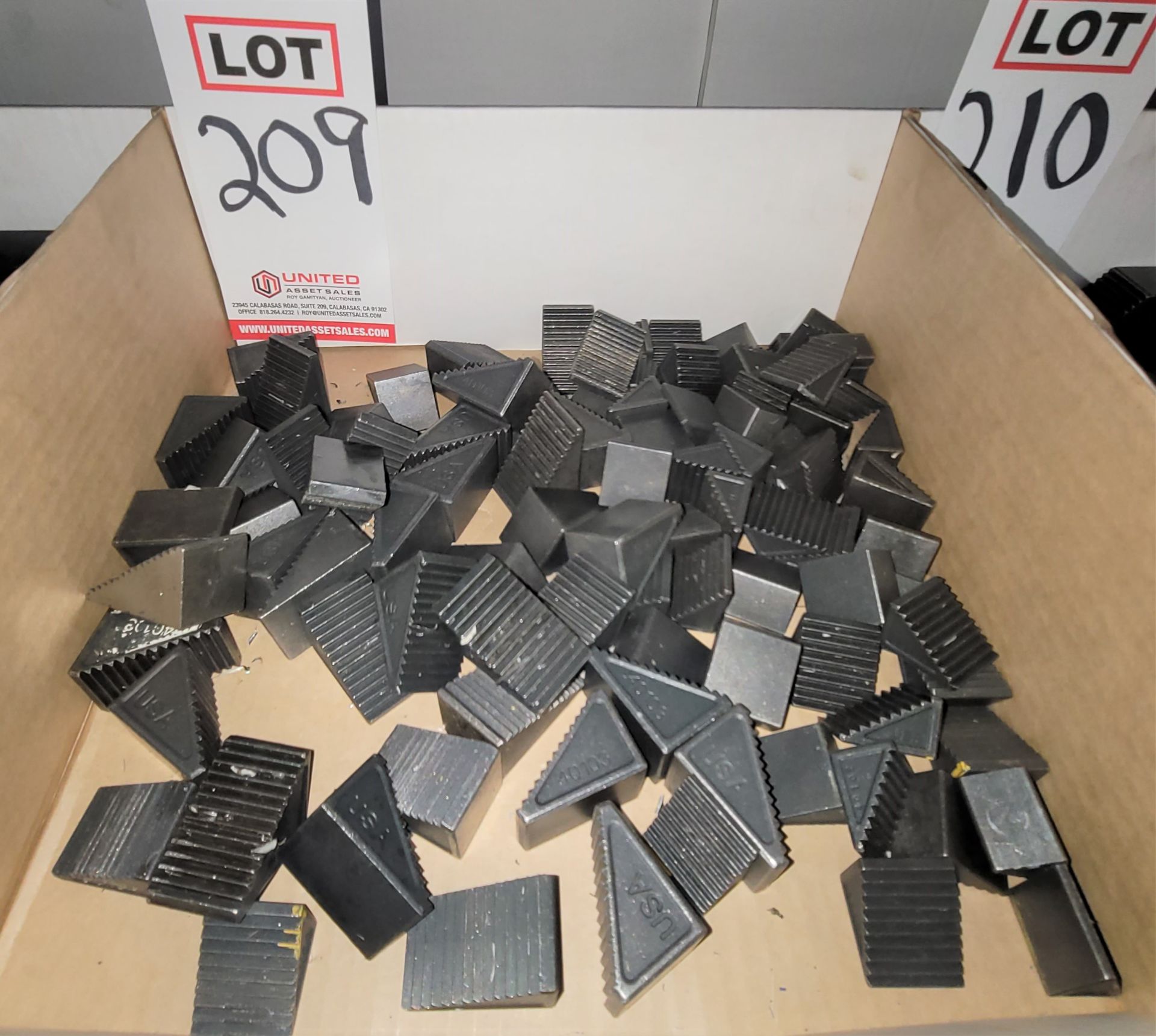 LOT - 1" STEP BLOCKS