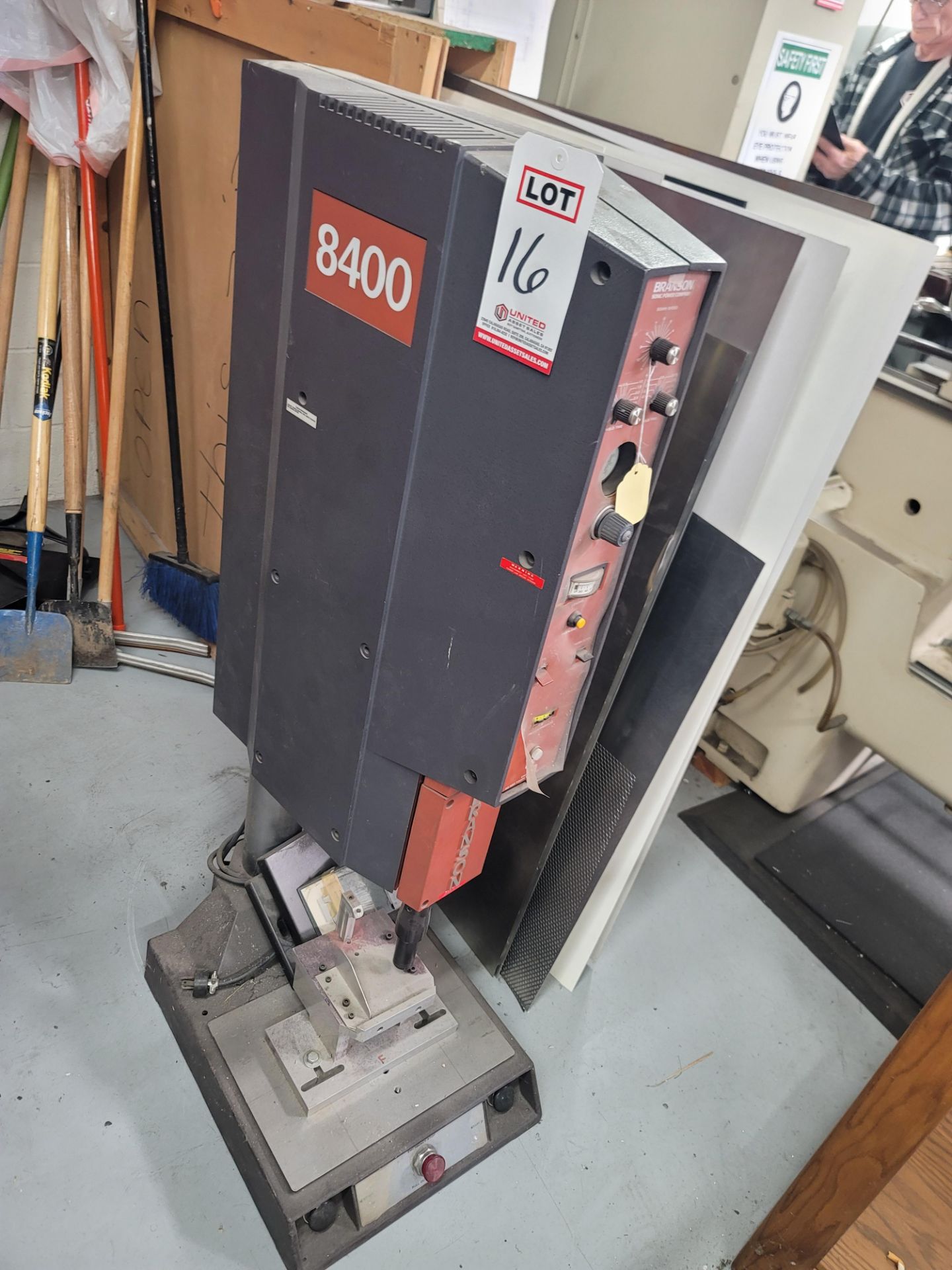 BRANSON ULTRASONIC WELDER, MODEL 8400, S/N WT50285J