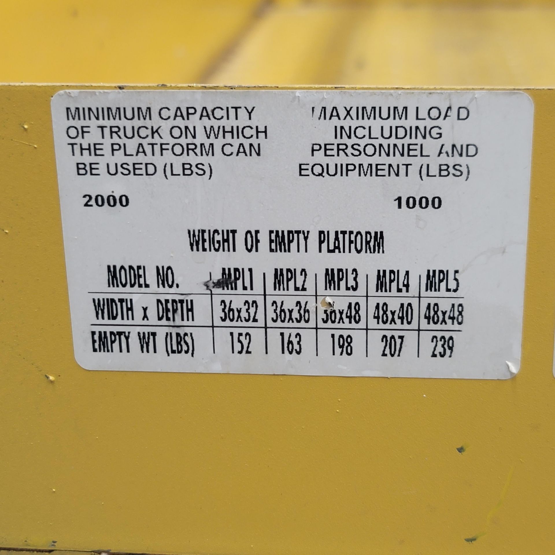 FORKLIFT MAINTENANCE PLATFORM, 3' X 3', W/ FORKLIFT POCKETS AND MOUNTED ON CASTERS - Image 4 of 4