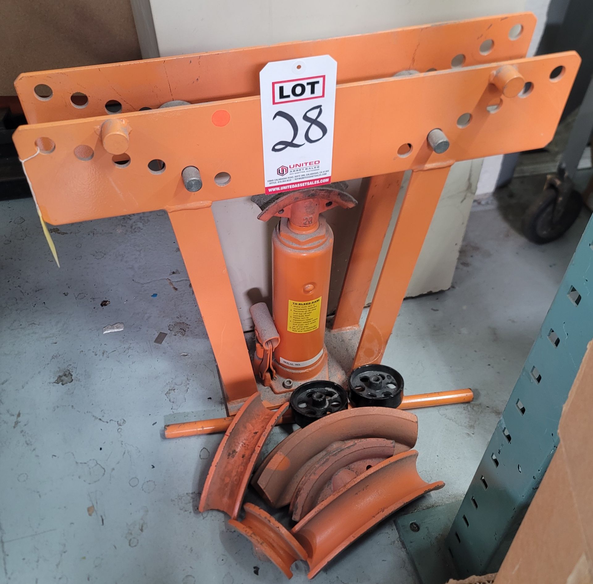 CENTRAL HYDRAULICS 12-TON PIPE BENDER, W/ DIES
