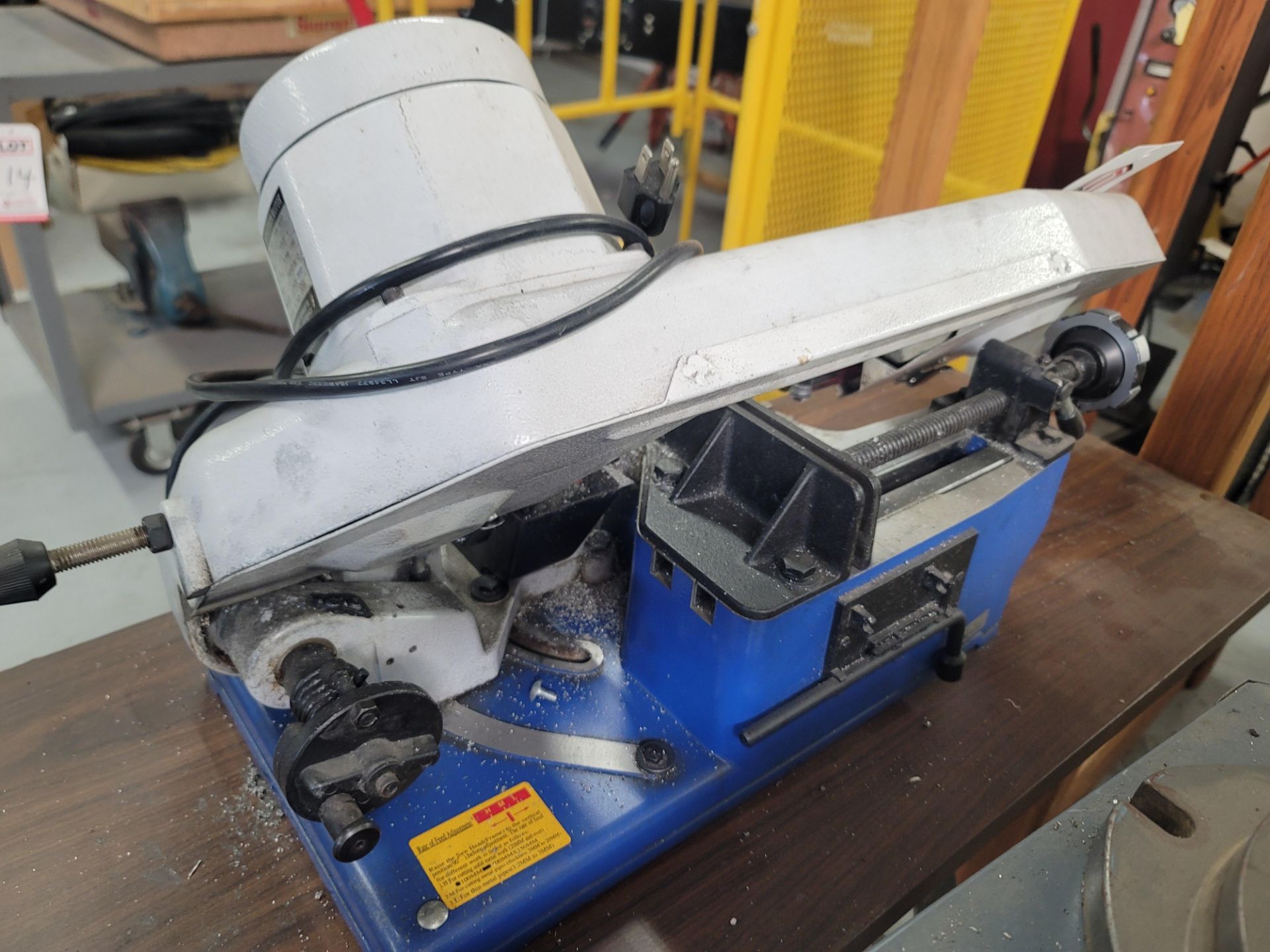 4" PORTABLE BAND SAW, MODEL UE-100S, S/N 003164, W/ STAND - Image 3 of 3