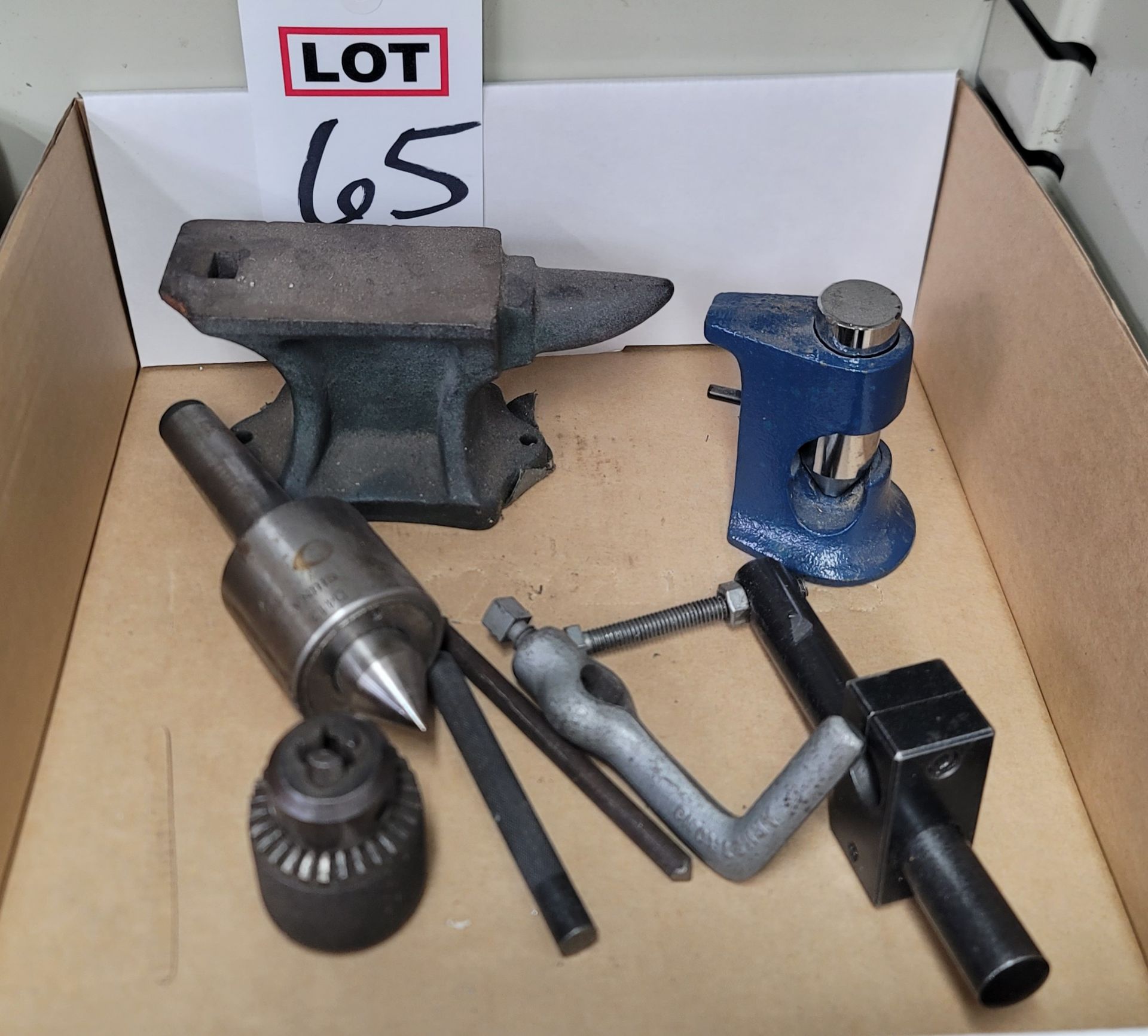 LOT - LIVE CENTER, MINI ANVIL AND VARIOUS SHOP ITEMS