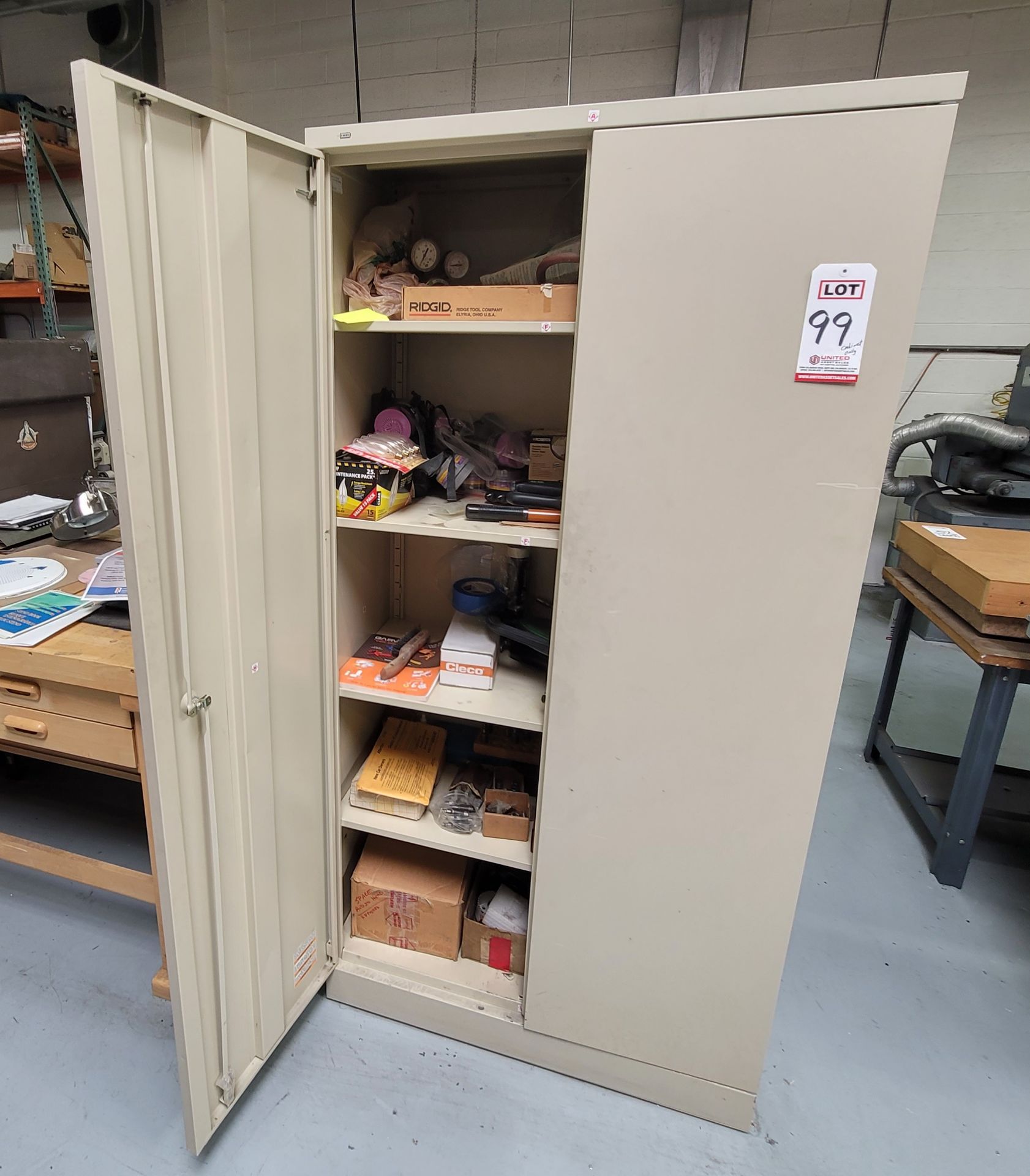 2-DOOR STORAGE CABINET, 3' X 18", CONTENTS NOT INCLUDED - Image 2 of 2