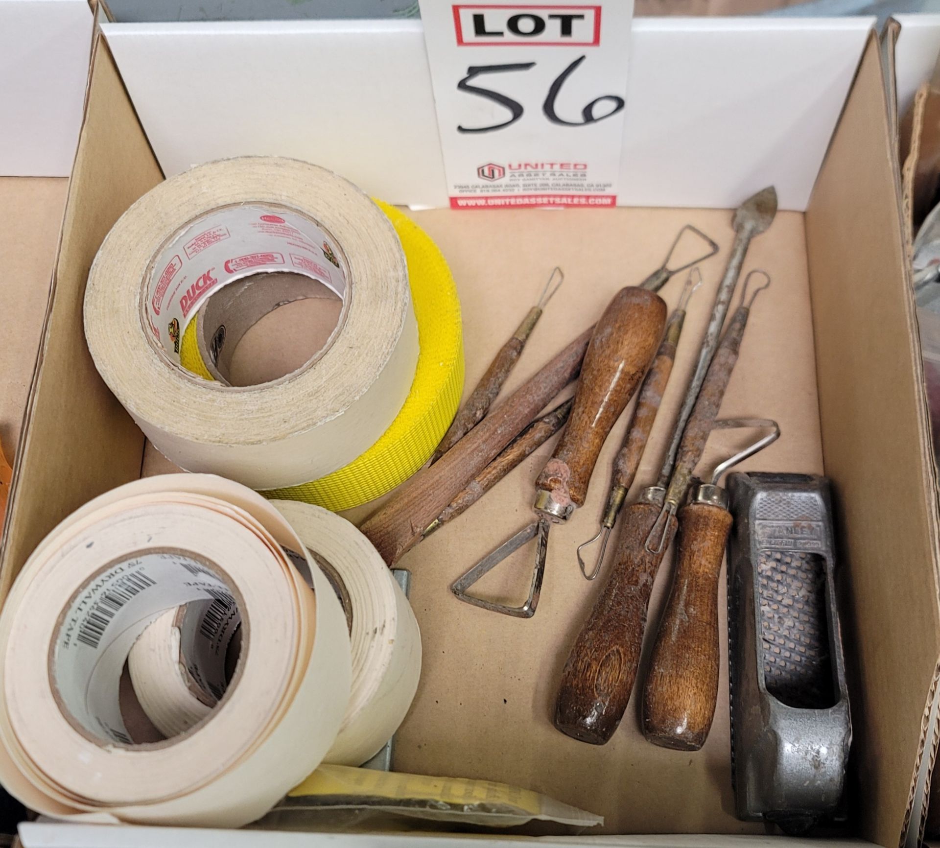 LOT - SCULPTING TOOLS, STANLEY SURFORM PLANE, DRYWALL TAPE