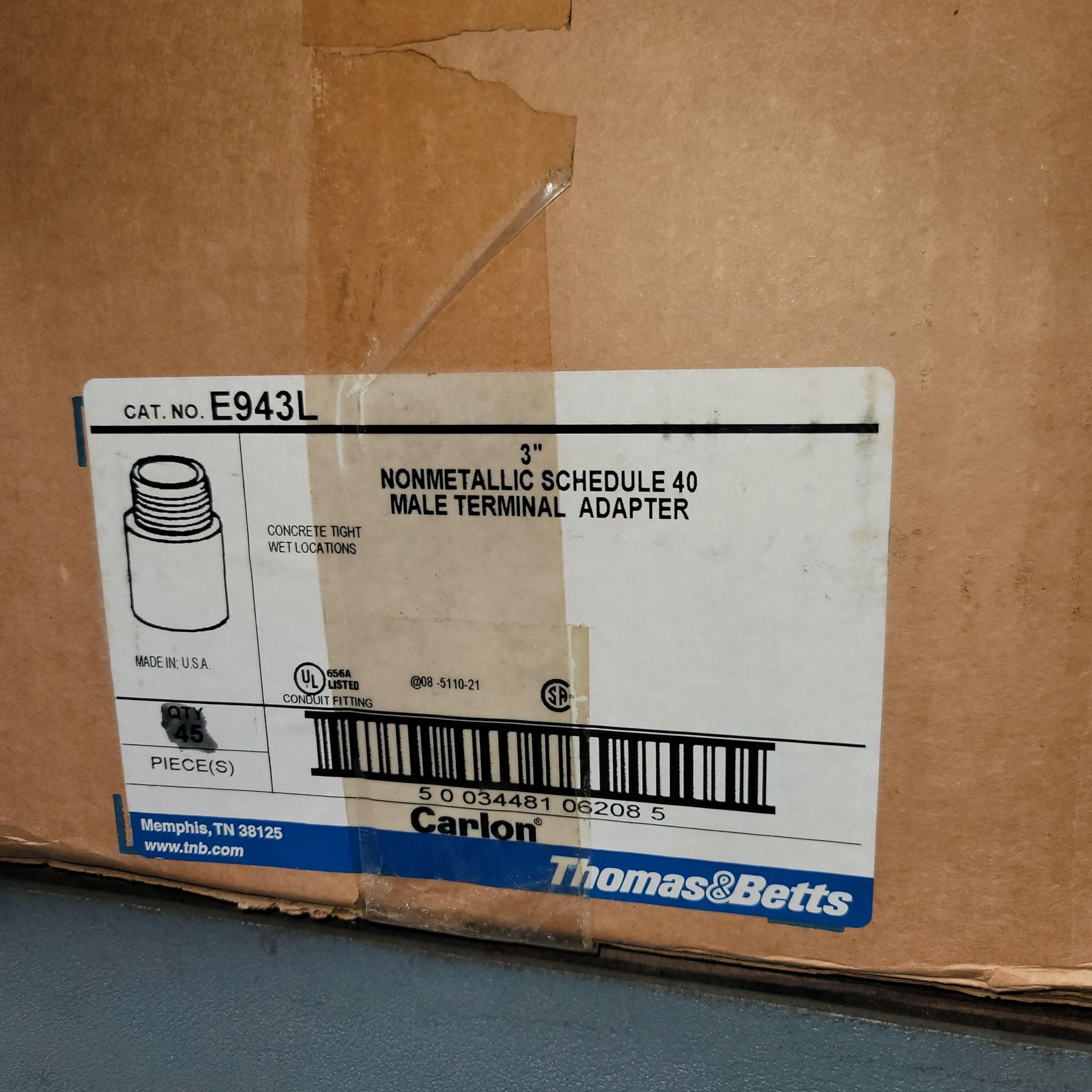 LOT - CONTENTS ONLY OF TOP (2) SHELVES, TO INCLUDE: PVC AND SCHEDULE 40 PLASTIC PIPE FITTINGS - Image 9 of 10