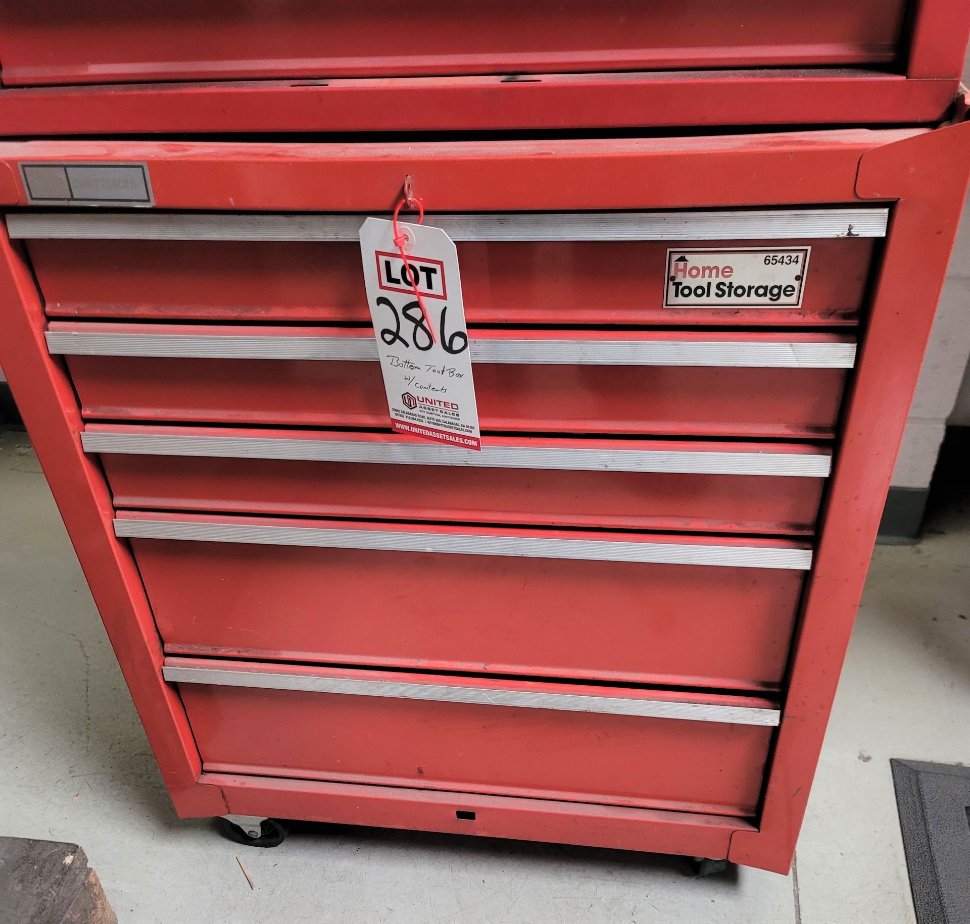 CRAFTSMAN 65434 BOTTOM TOOL BOX, W/ CONTENTS OF ASSORTED HAND TOOLS