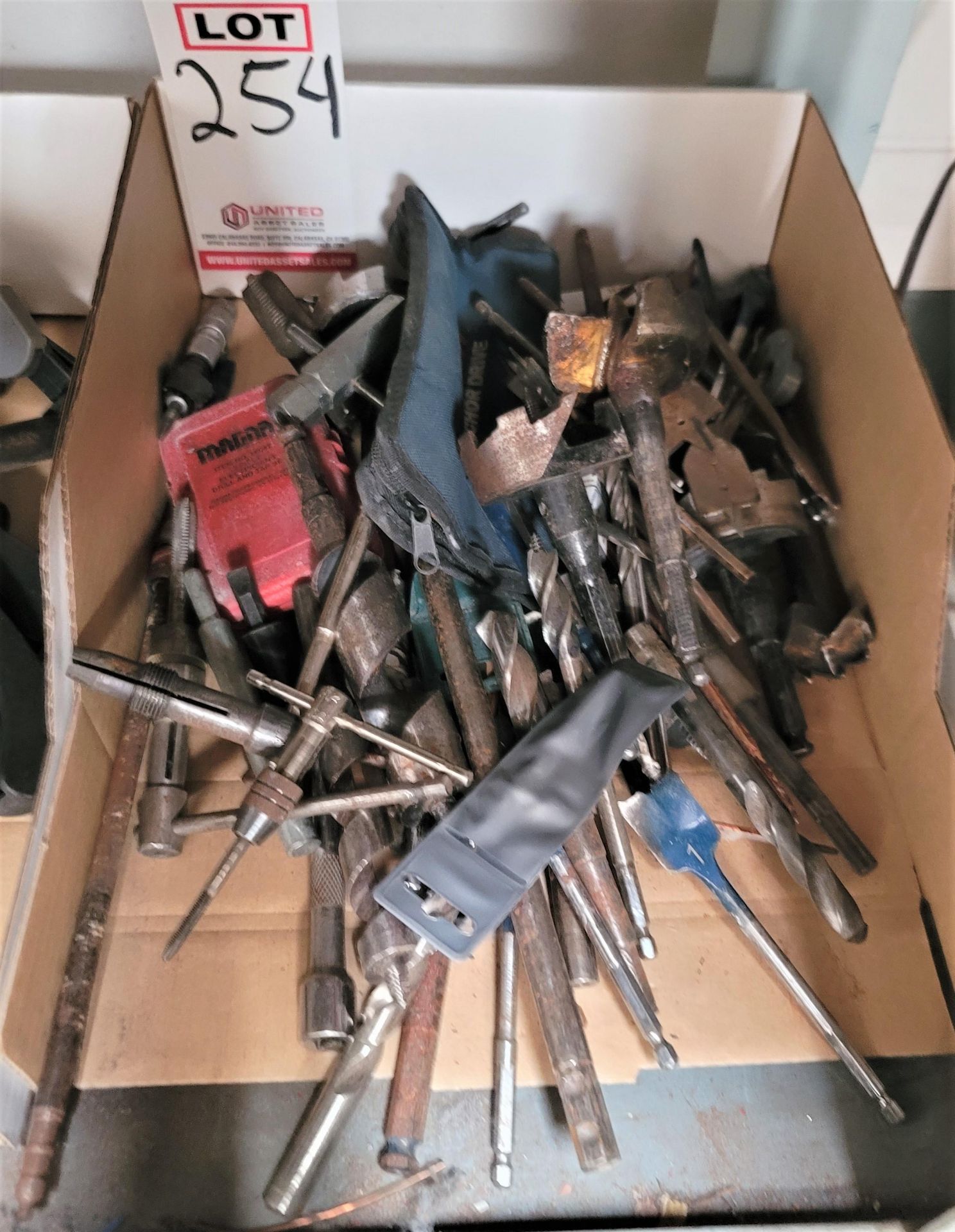 LOT - DRILL BITS, TAPS, FORSTNER BITS, ETC.