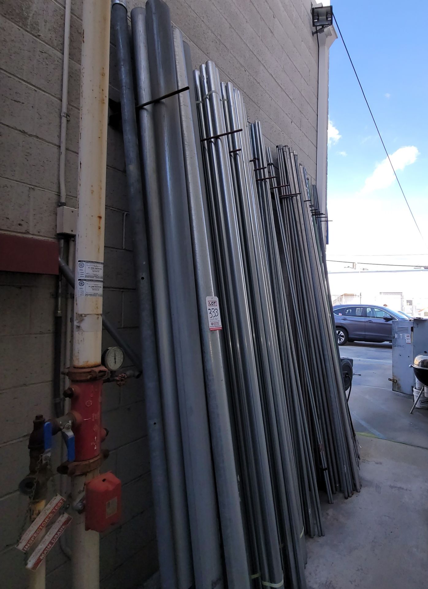 LOT - CONDUIT, THREADED ROD, GROUNDING ROD, 10' LENGTHS