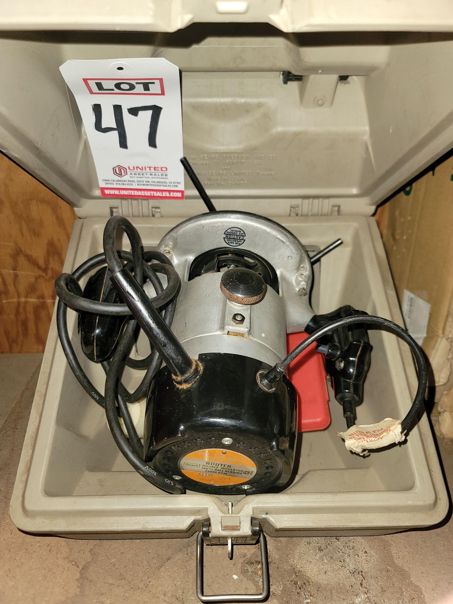 SEARS CRAFTSMAN COMMERCIAL ROUTER, MODEL 315.17380, 25,000 RPM, W/ CASE