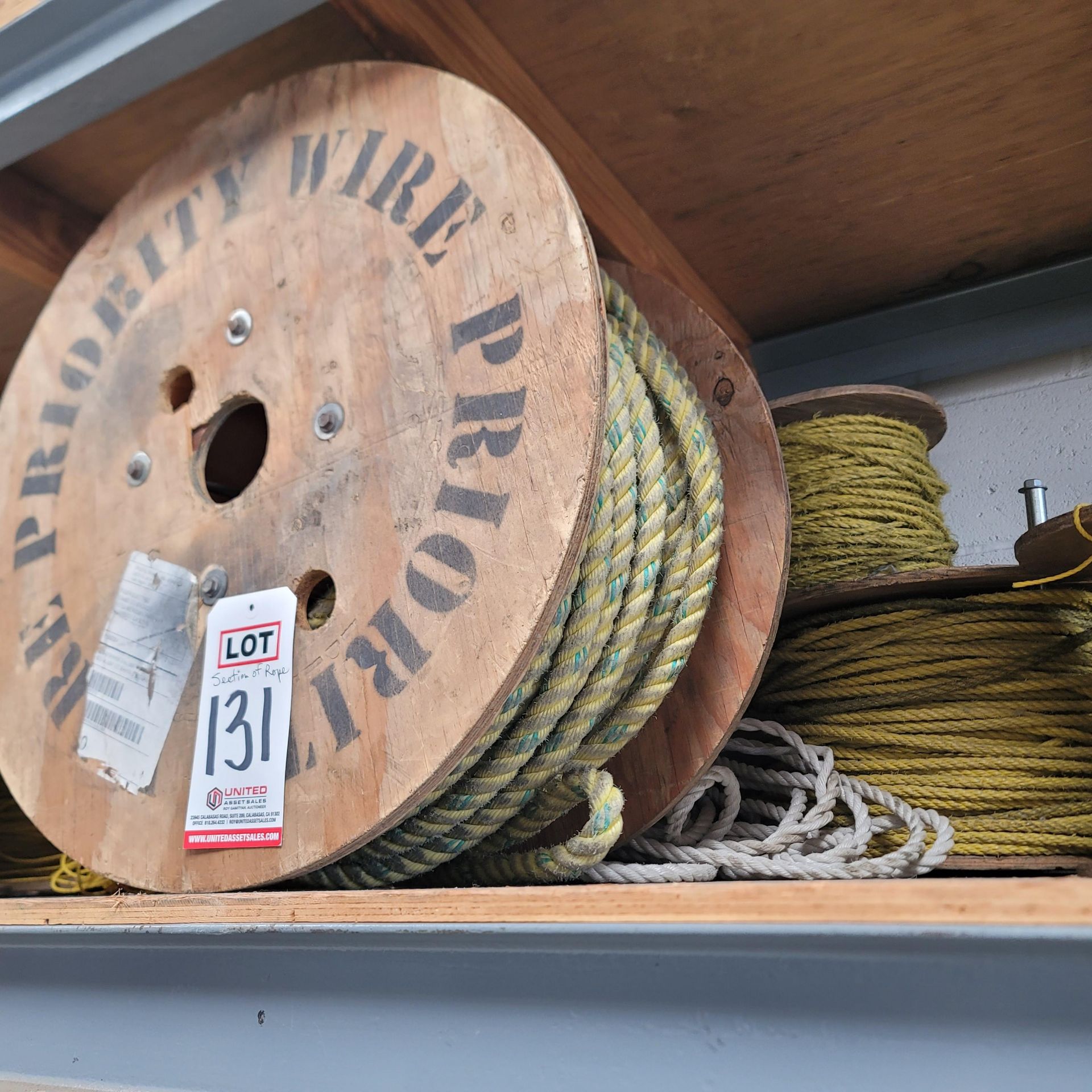 LOT - CONTENTS ONLY OF (1) SHELF, TO INCLUDE: ROPE SPOOLS - Image 4 of 4