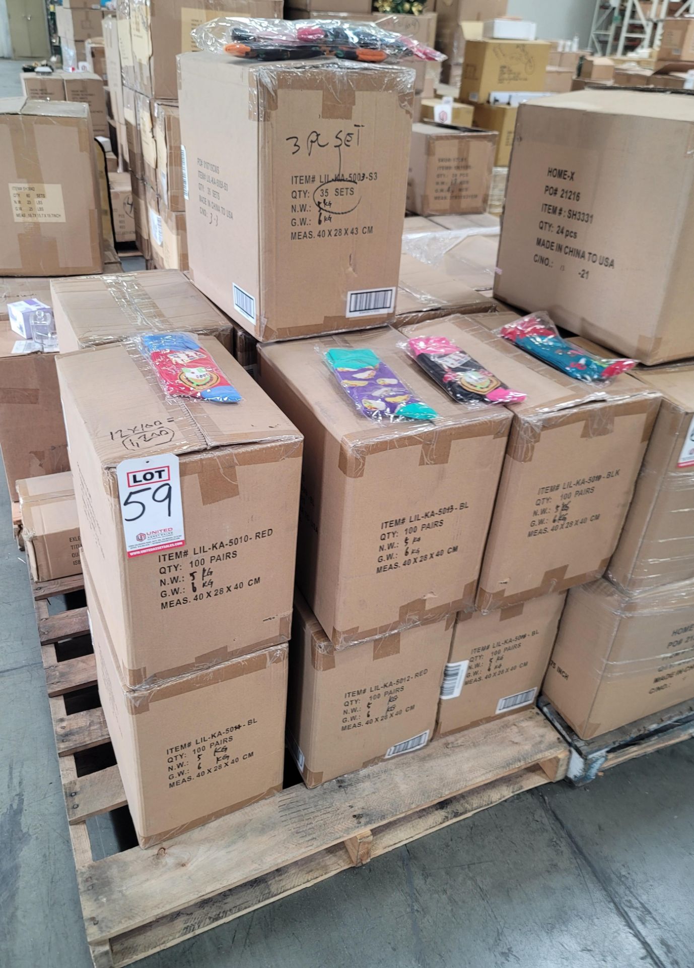 LOT - MIXED PALLET OF (1,200) ASSORTED PAIRS OF COLORFUL PRINT SOCKS, (12 CASES/100 PER CASE); ( - Image 13 of 13