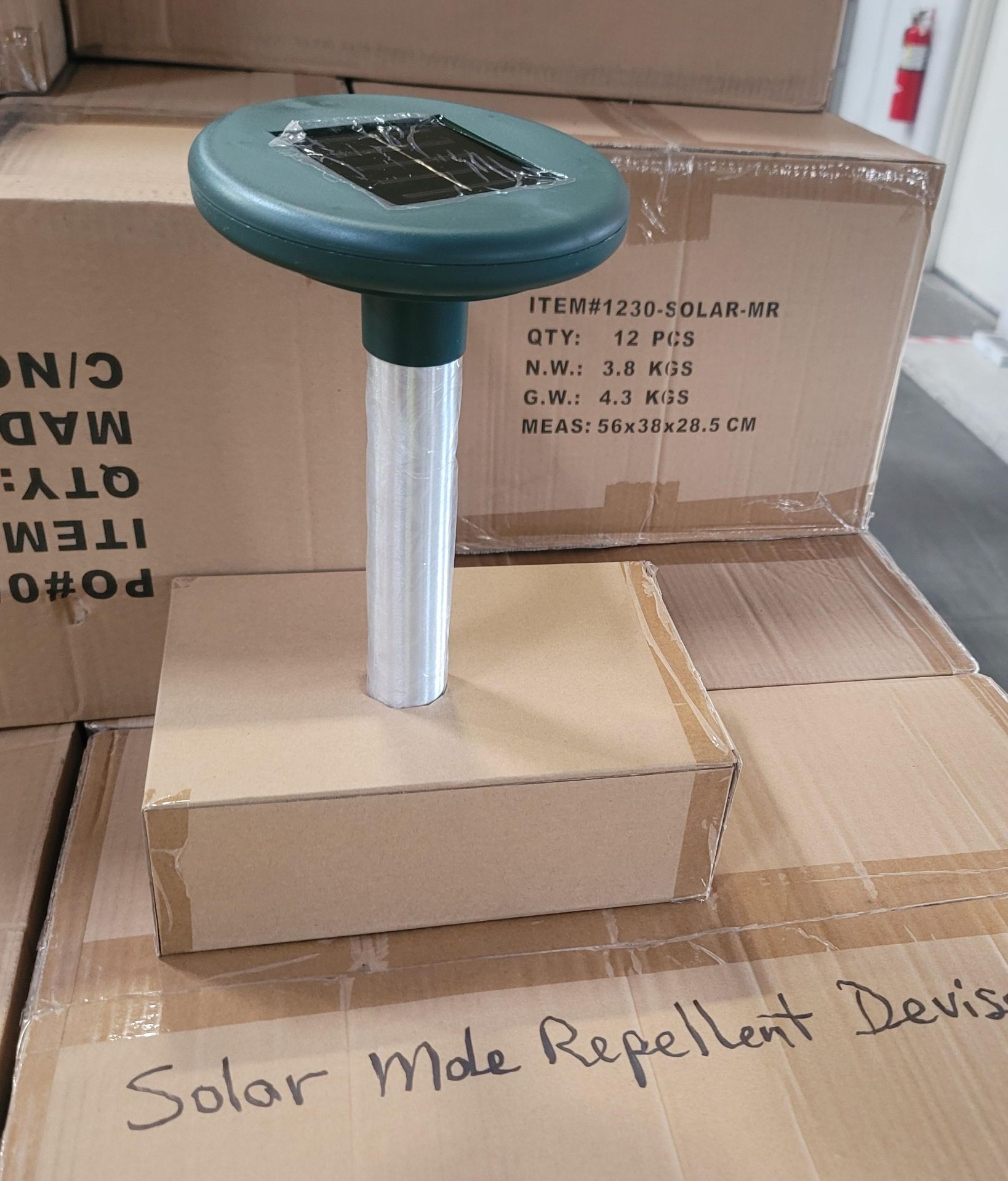 LOT - PALLET OF (300) SOLAR GARDEN MOLE REPELLER, (25 CASES/12 PER CASE)