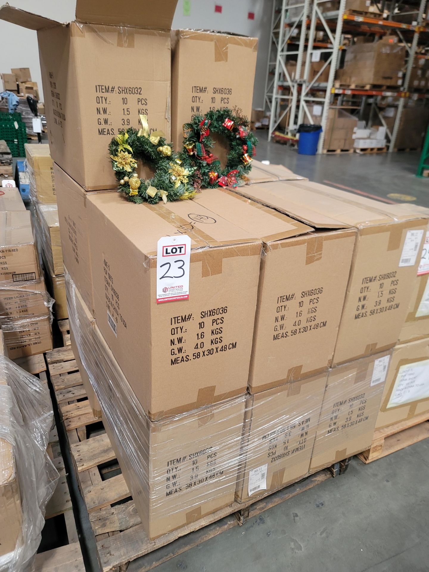 LOT - PALLET OF (140) 12" CHRISTMAS WREATH, (14 CASES/10 PER CASE) - Image 3 of 3