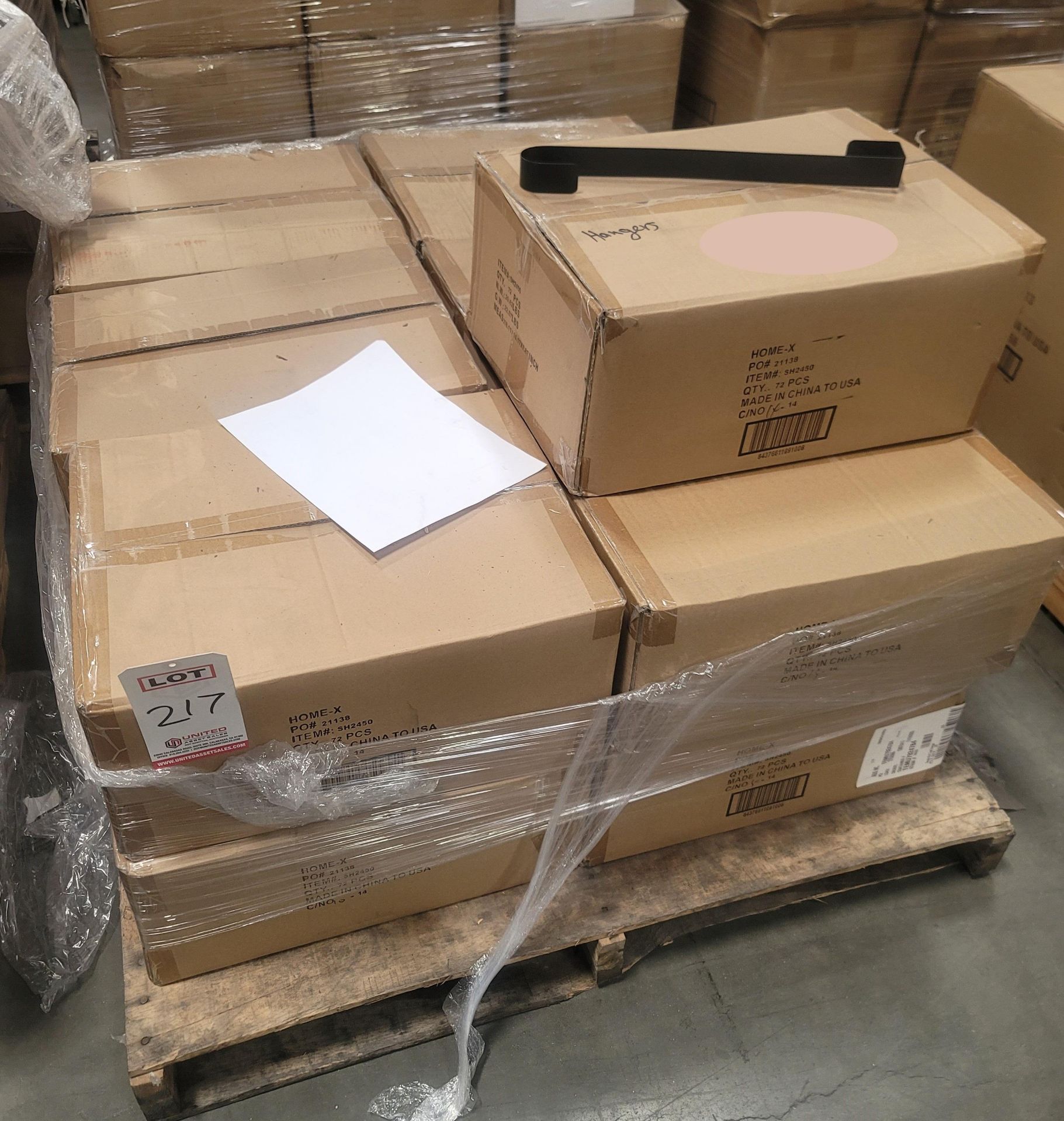 LOT - PALLET OF (936) DOOR HANGER, (13 CASES/72 PER CASE) - Image 3 of 3