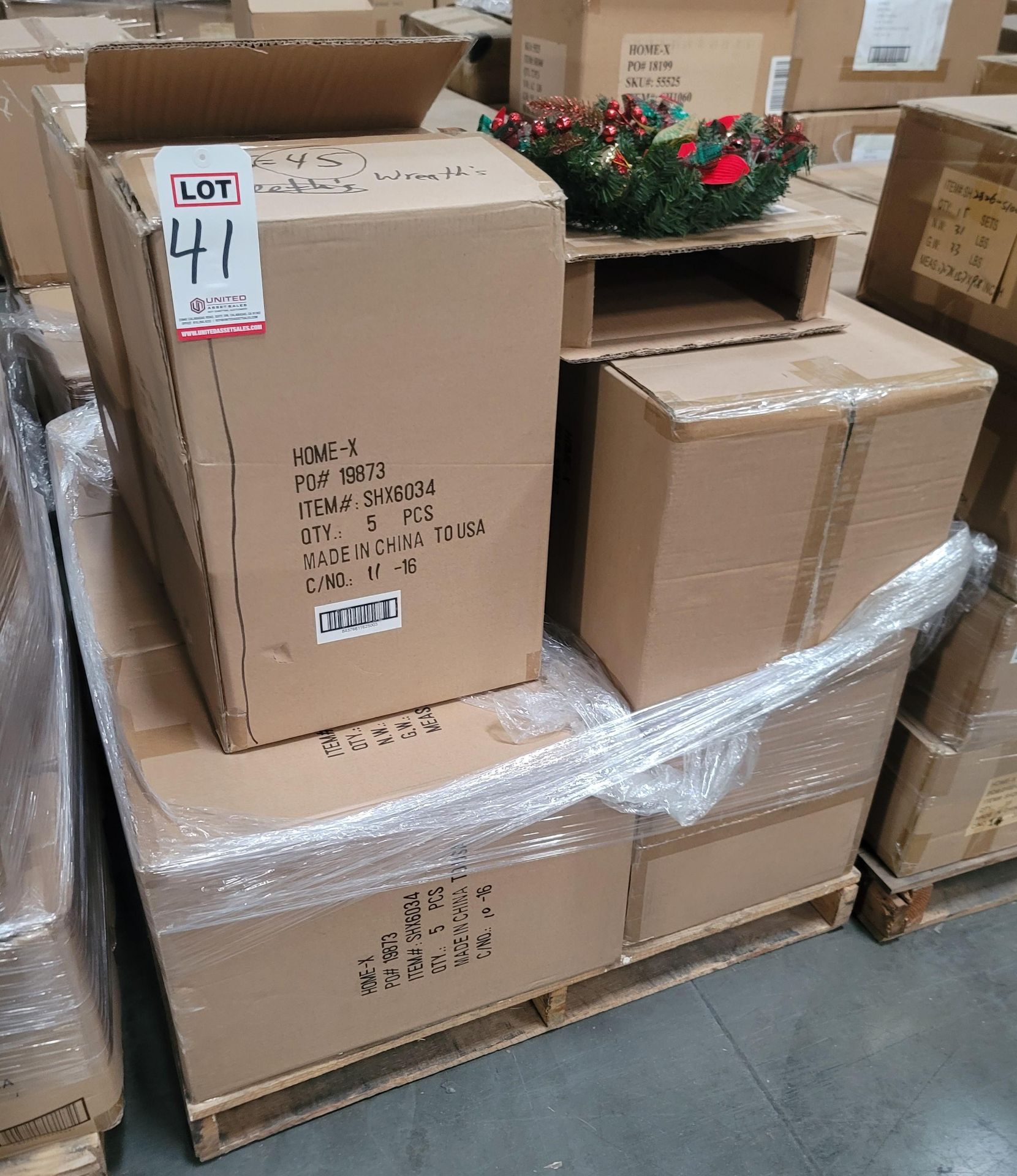 LOT - PALLET OF (45) 16" CHRISTMAS WREATH, (9 CASES/5 PER CASE) - Image 4 of 4