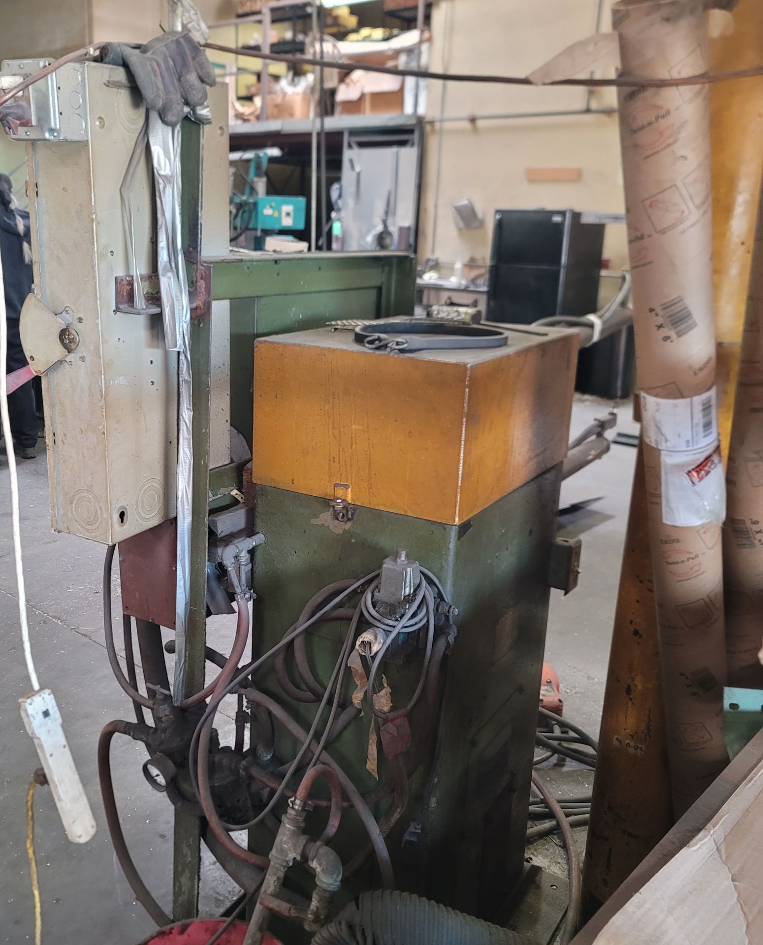 ACME SPOT WELDER, TYPE 3-42-100, STYLE: AR, 100 KVA, 230 VOLTS, 42" THROAT, S/N 11470 - Image 5 of 6