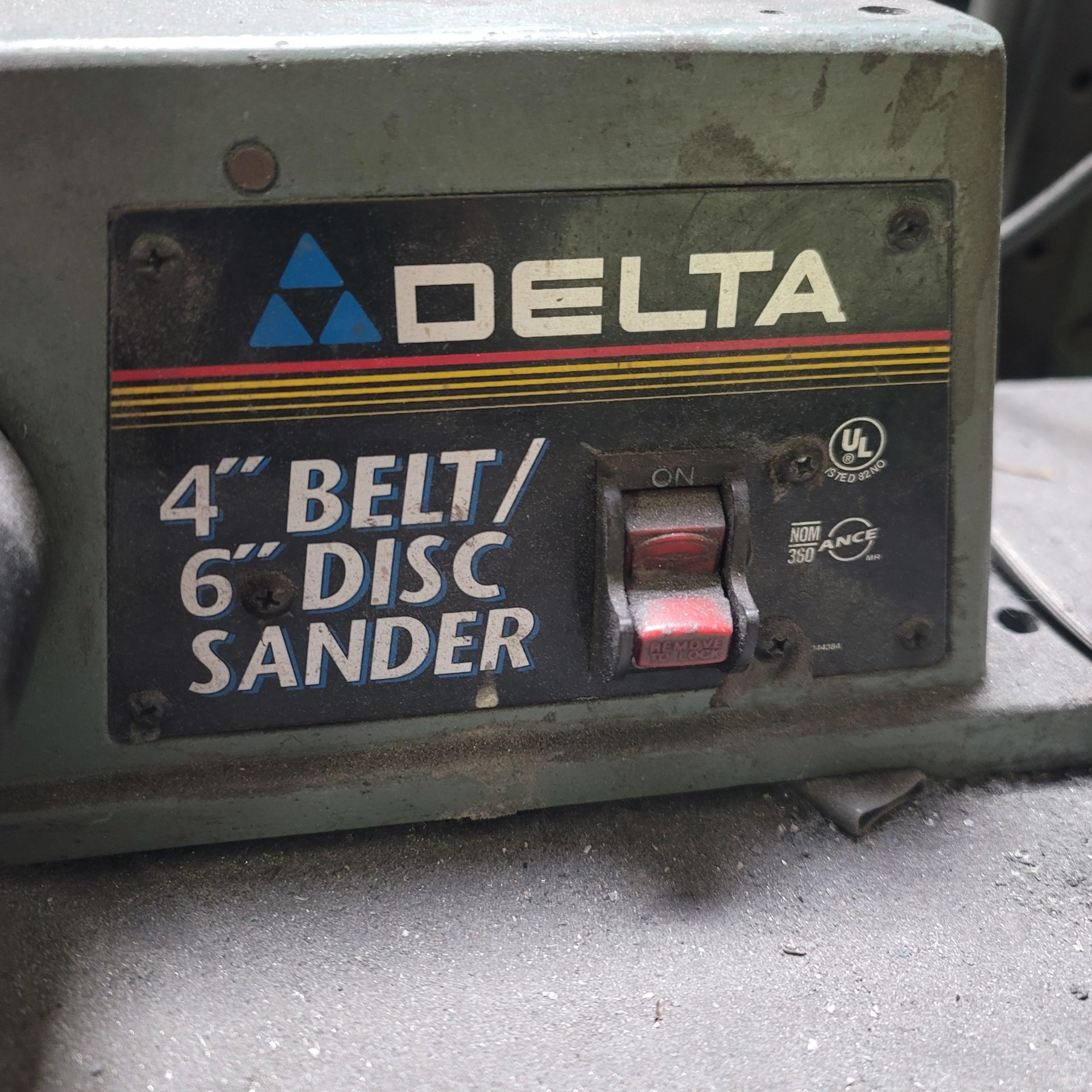DELTA 4" BELT/6" DISC SANDER, MODEL 31-460 TYPE 2, 120V, SINGLE PHASE, 1/3 HP, S/N P 2002 - Image 2 of 4